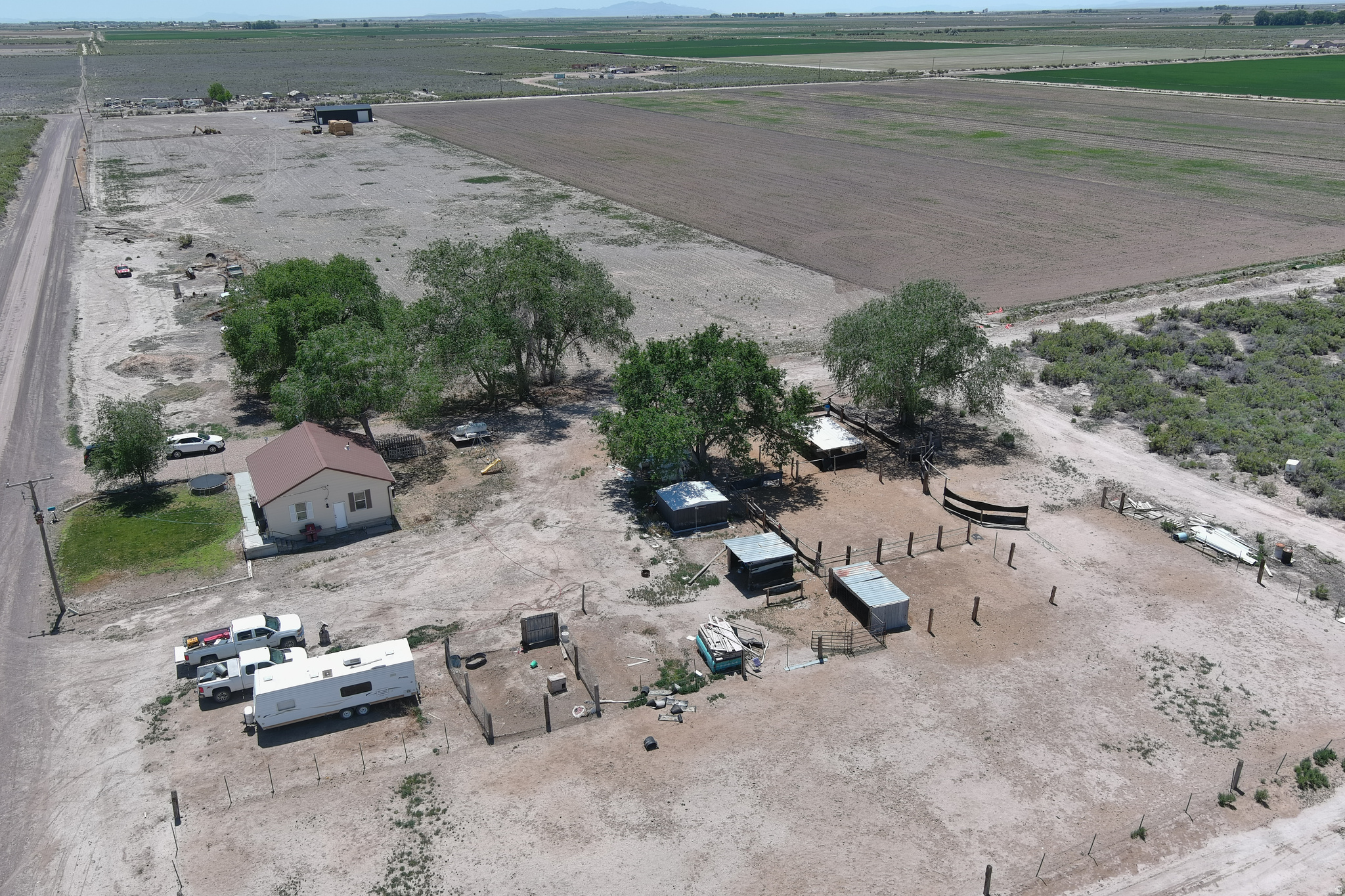 main property photo 37