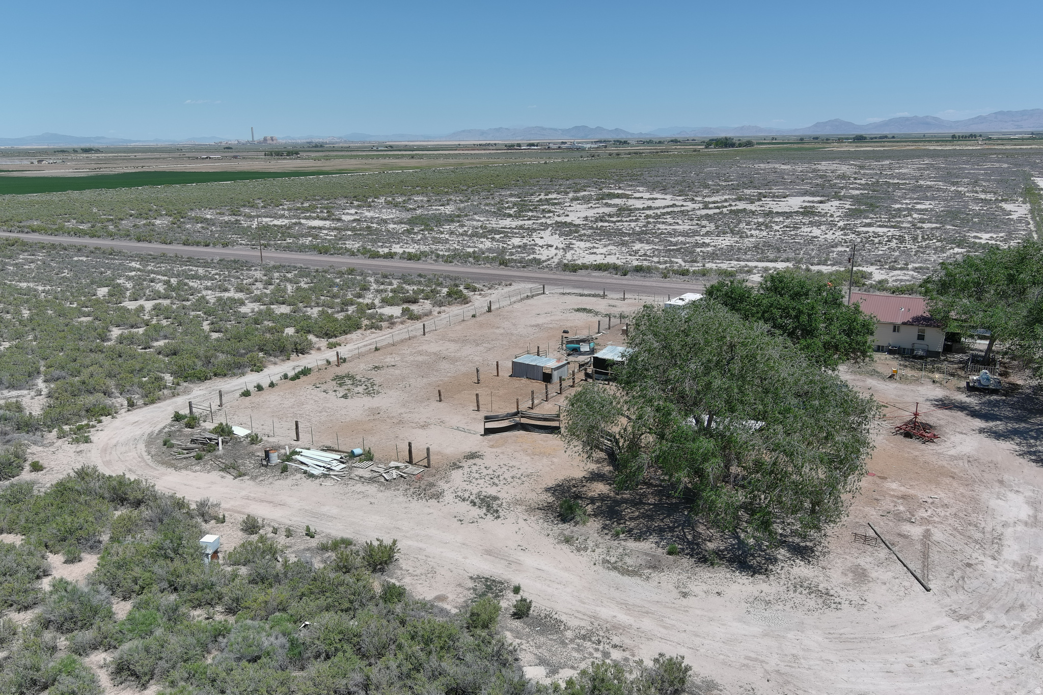 main property photo 38