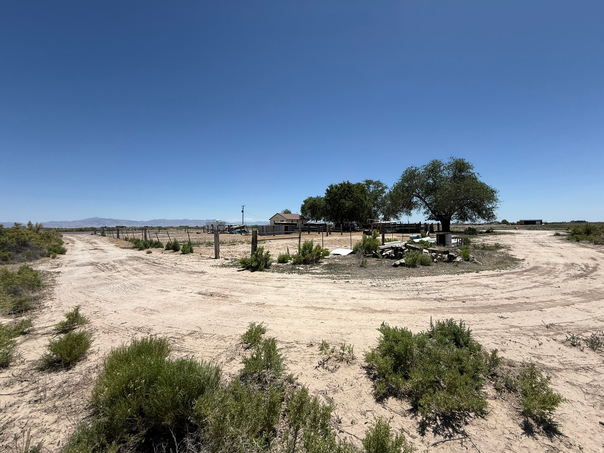 main property photo 45