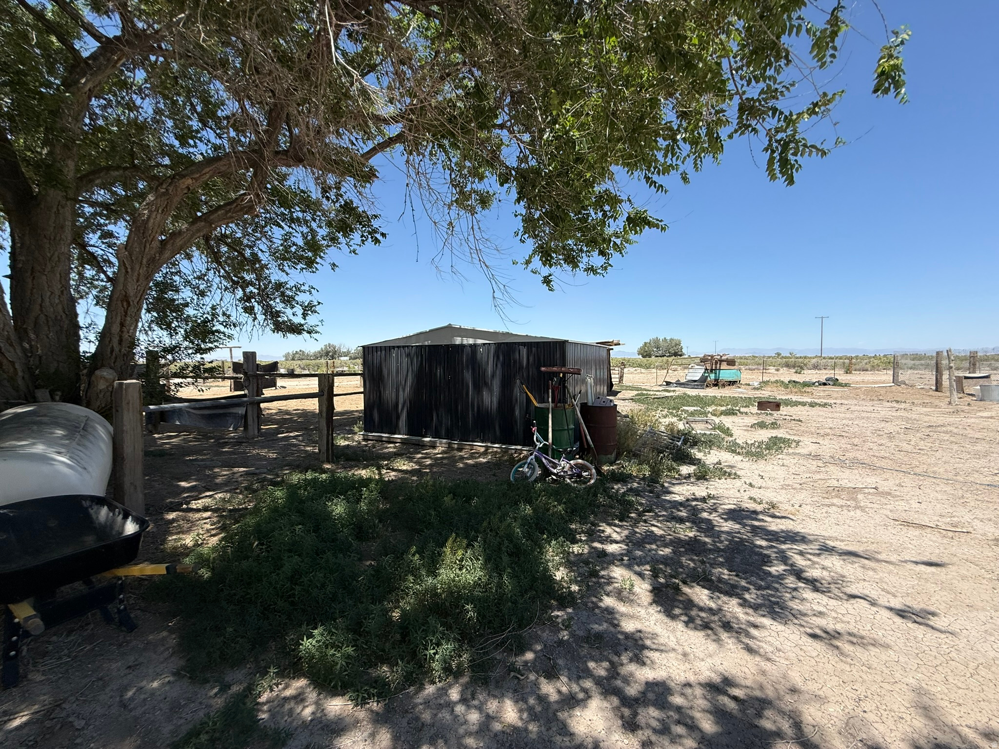 main property photo 50