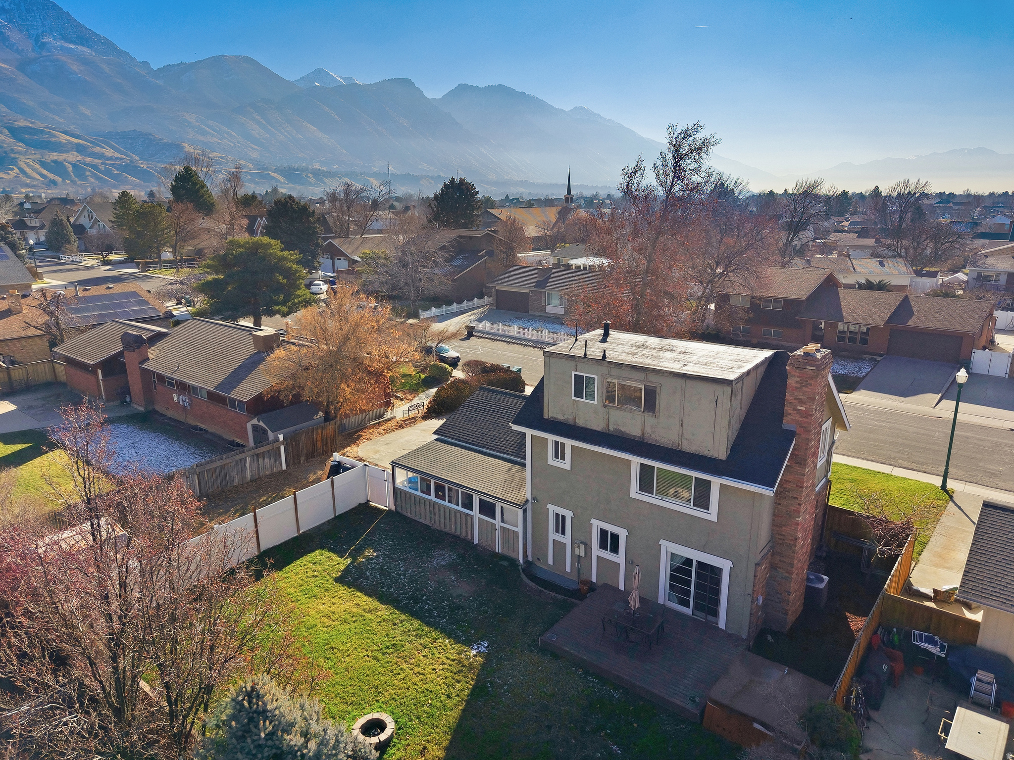 main property photo 26