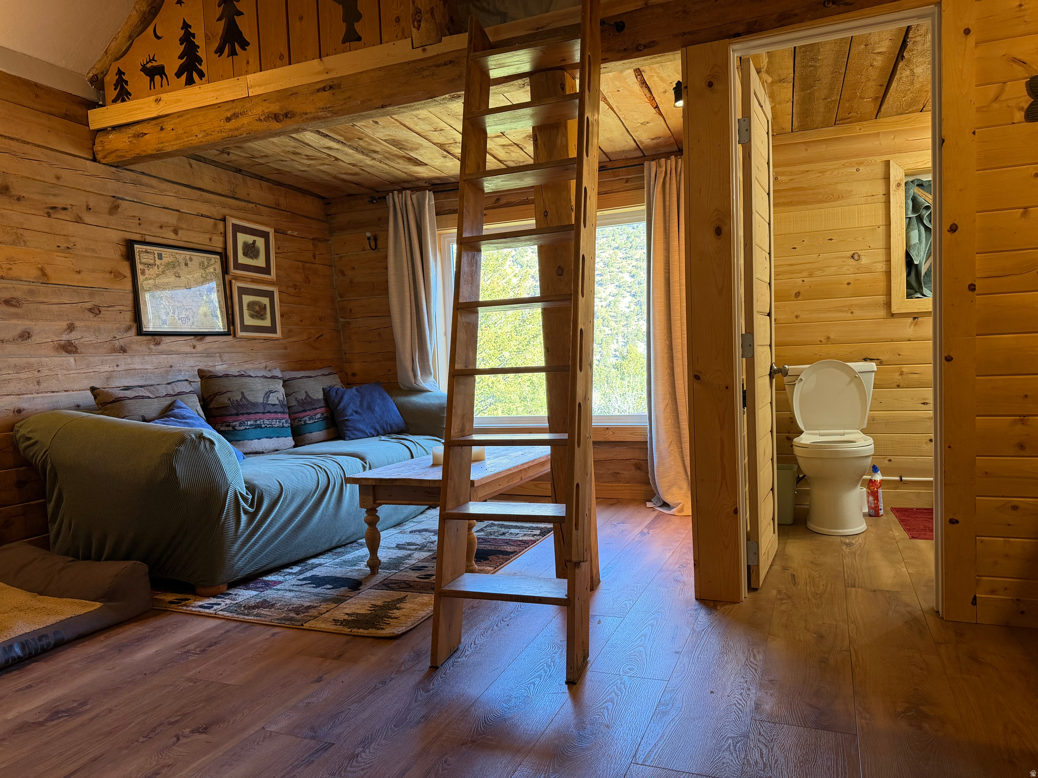 main property photo 13