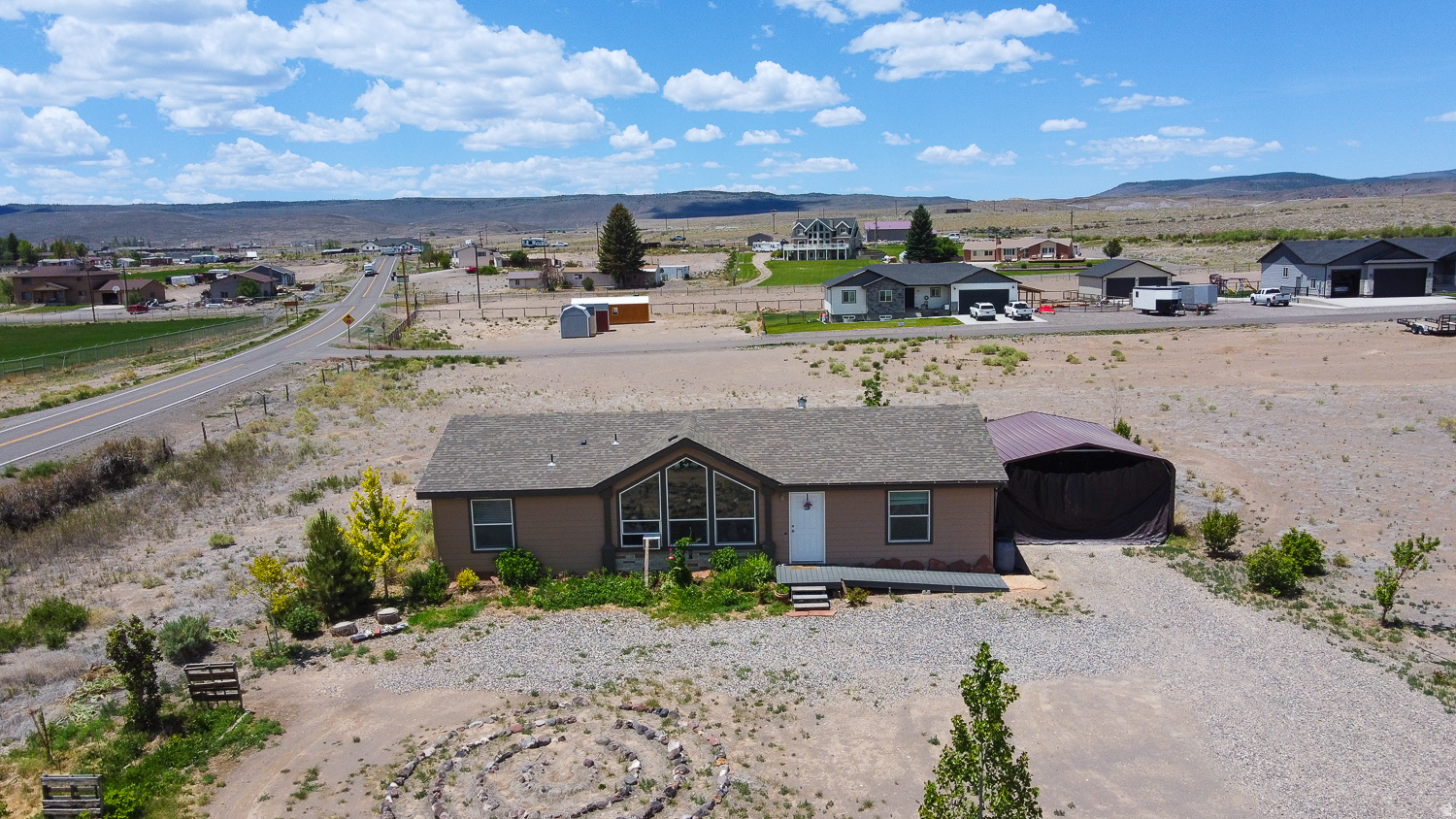 main property photo 31