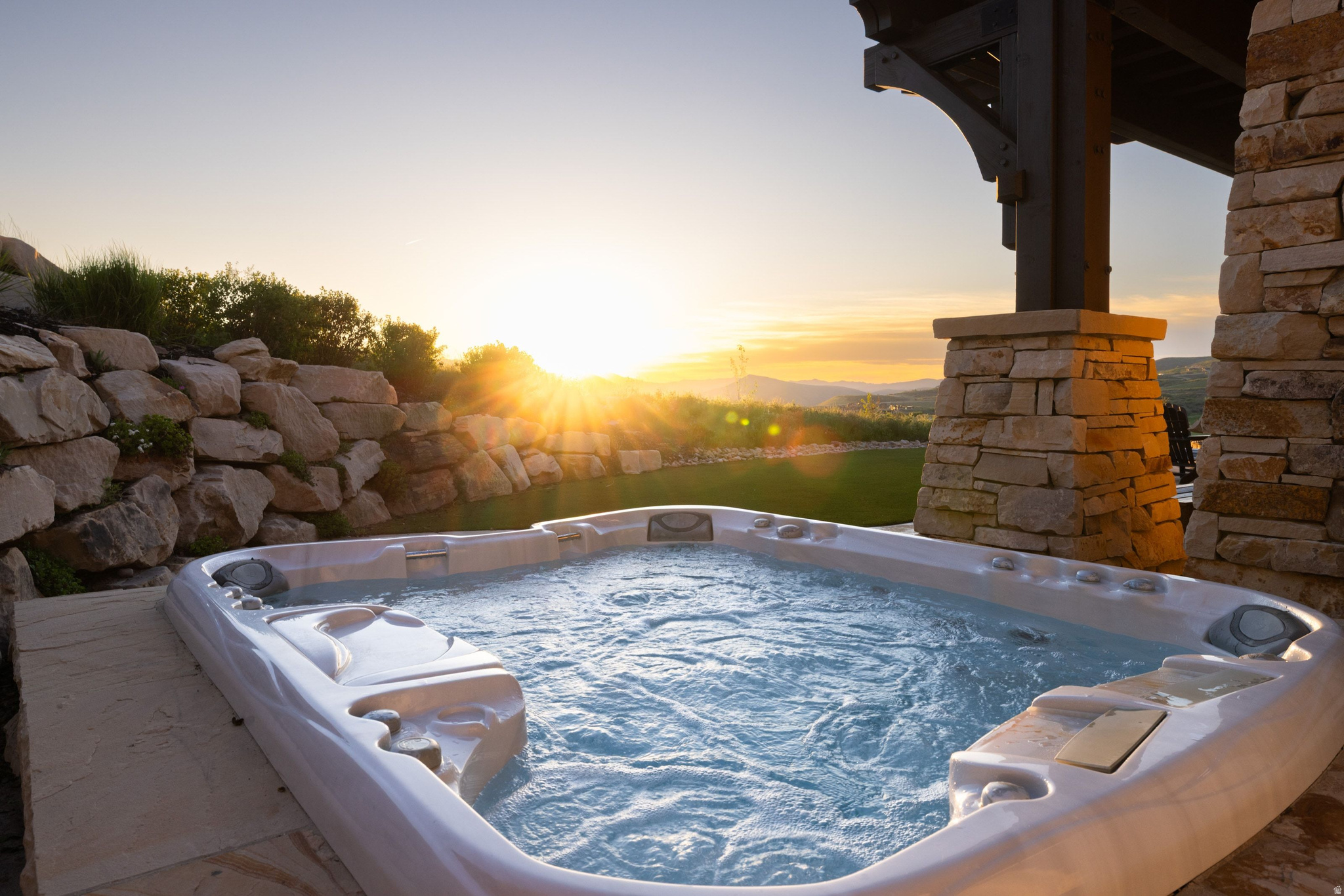 main property photo 41