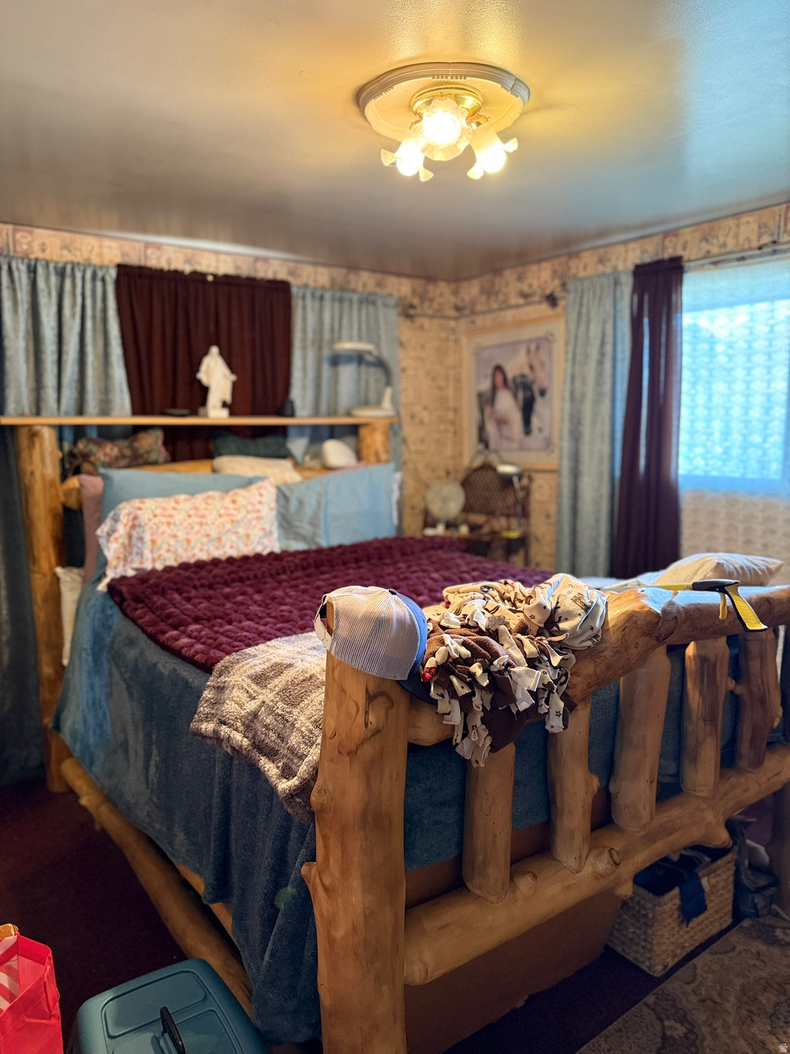 main property photo 28