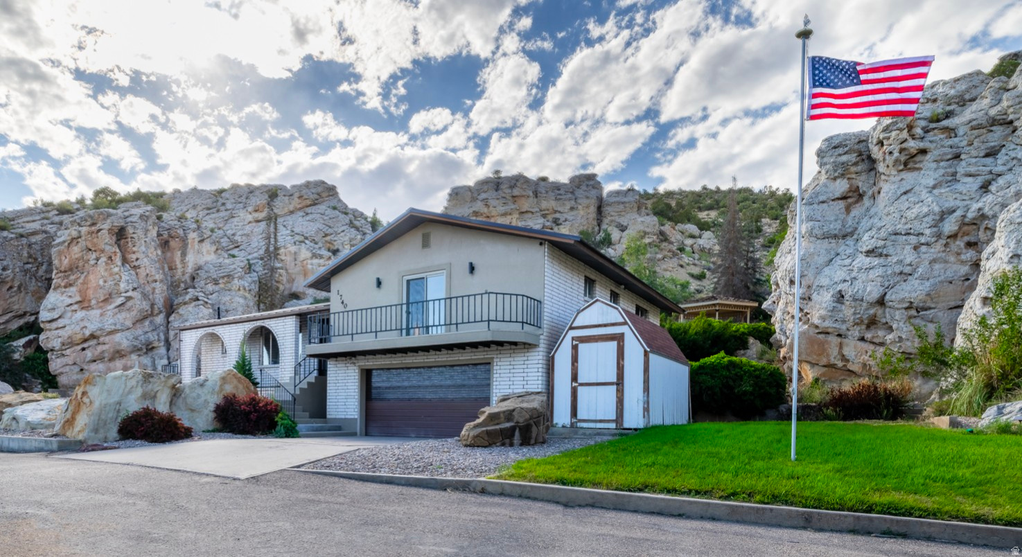 main property photo 1