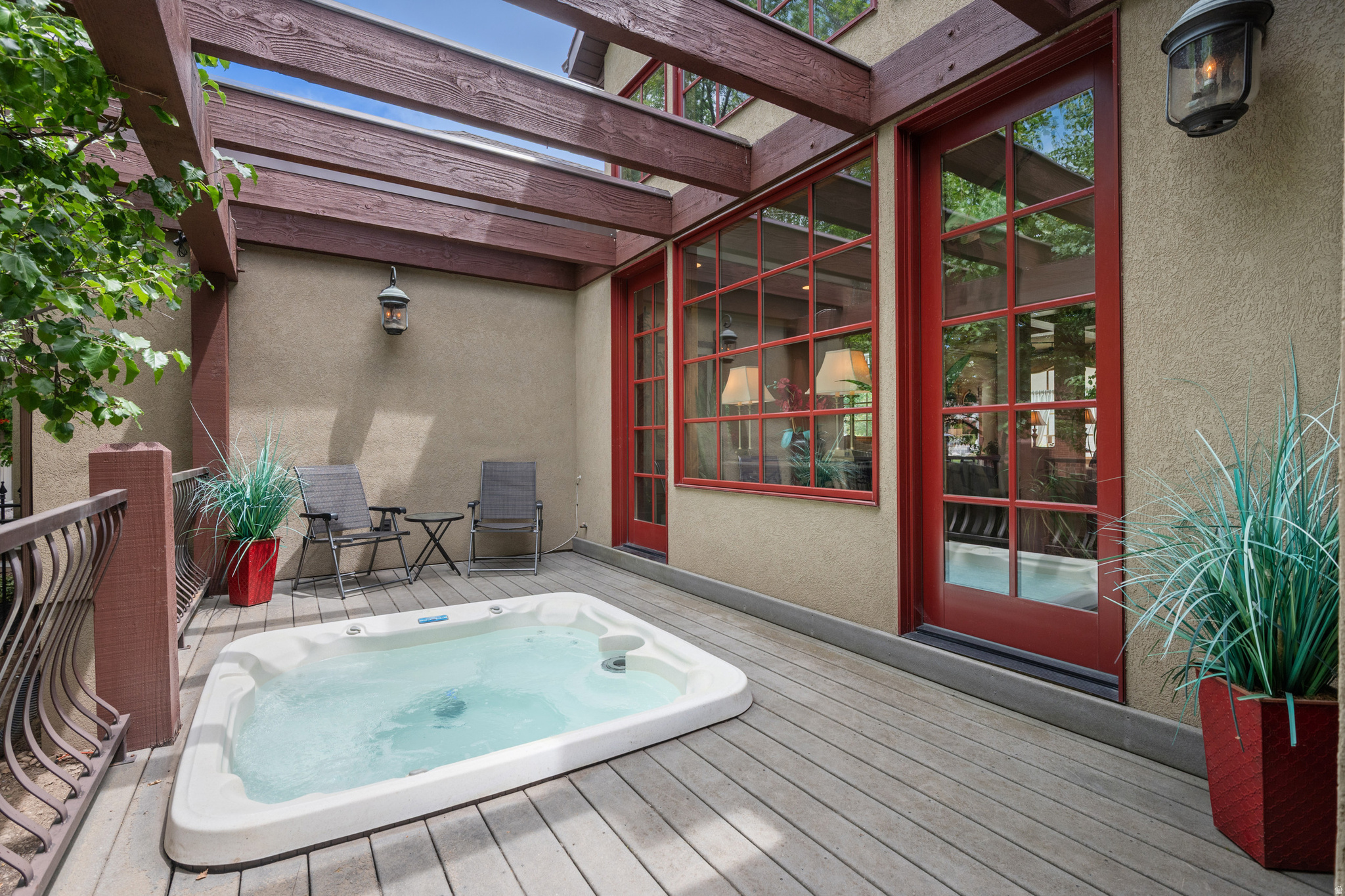 main property photo 17