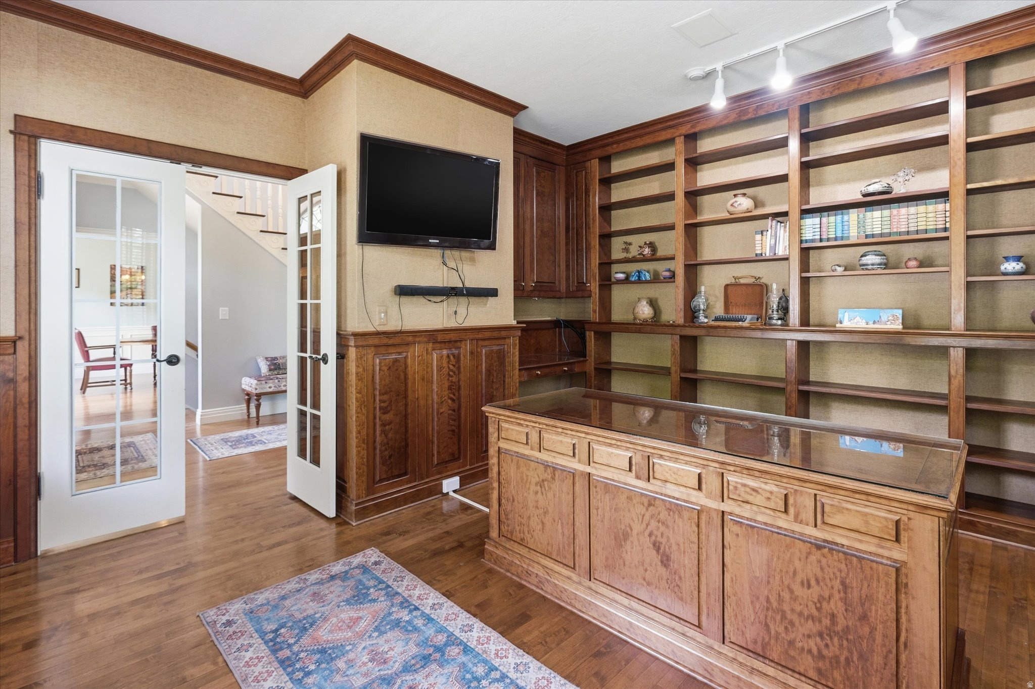 main property photo 12