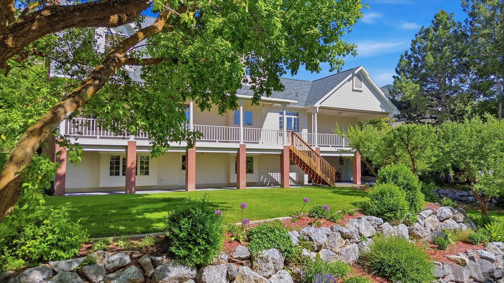 main property photo 69