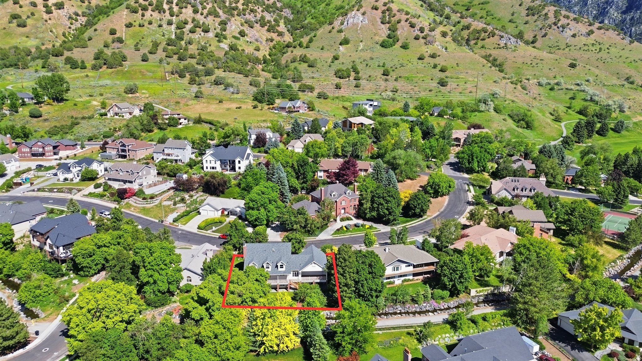 main property photo 76