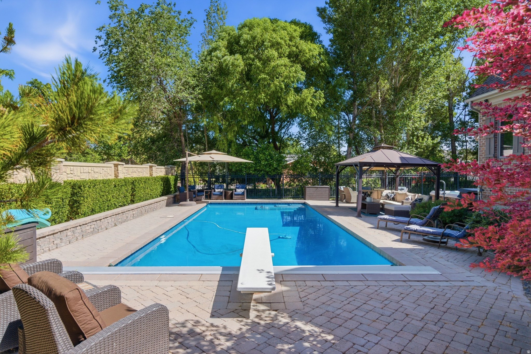main property photo 68
