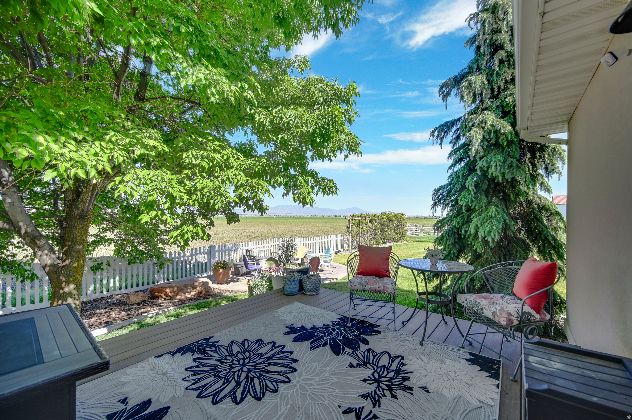 main property photo 52