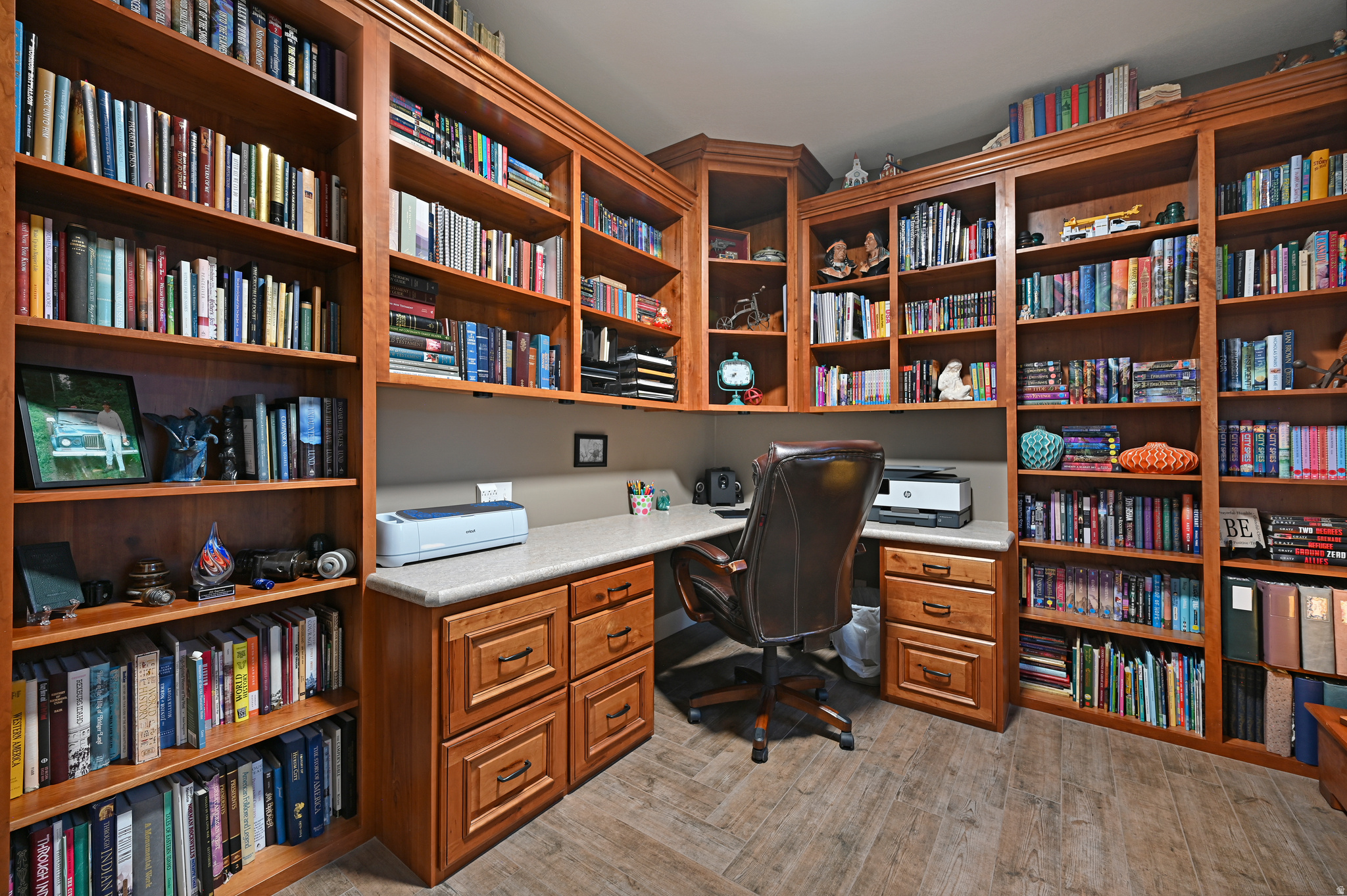 main property photo 8