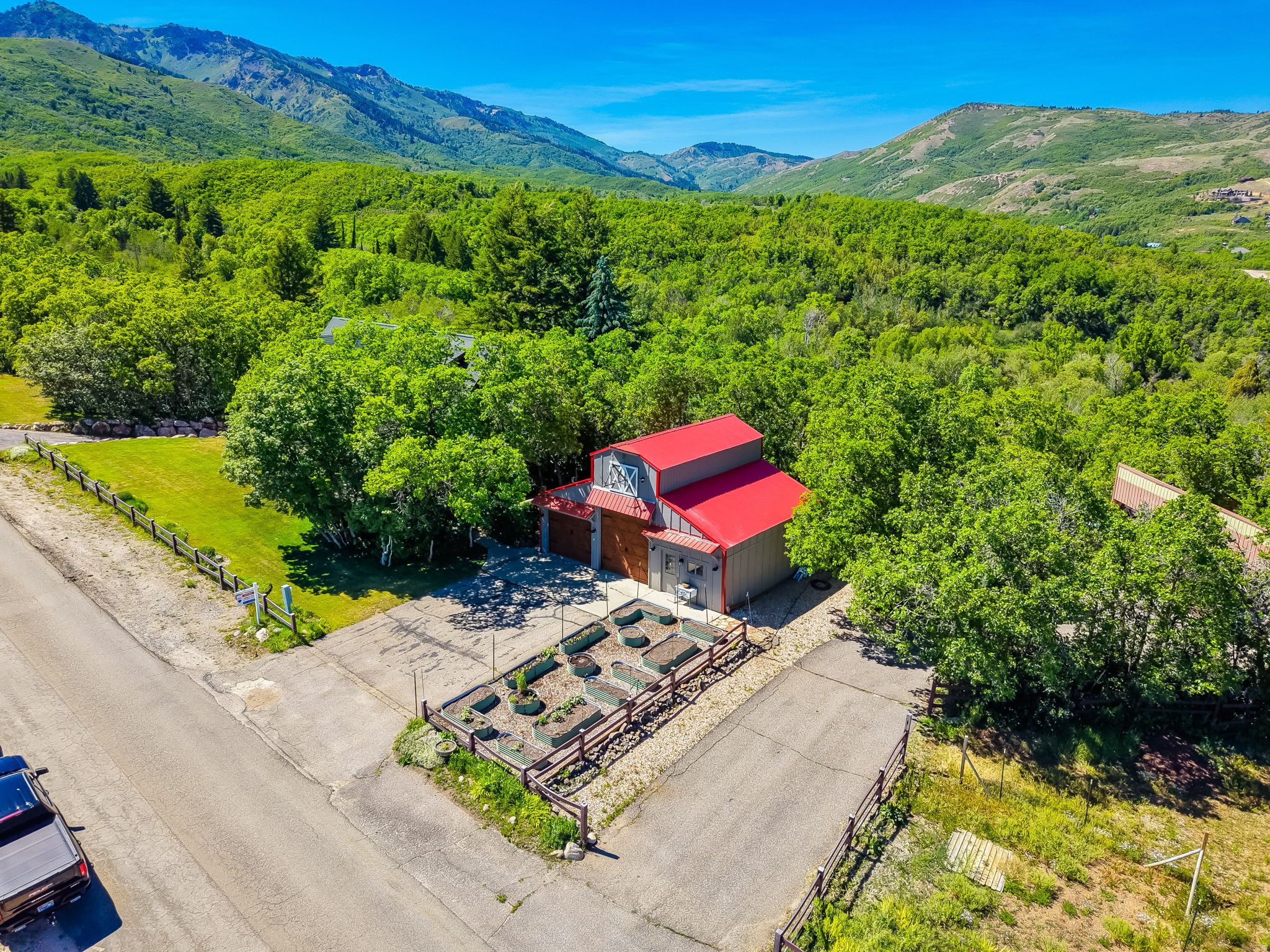 main property photo 75
