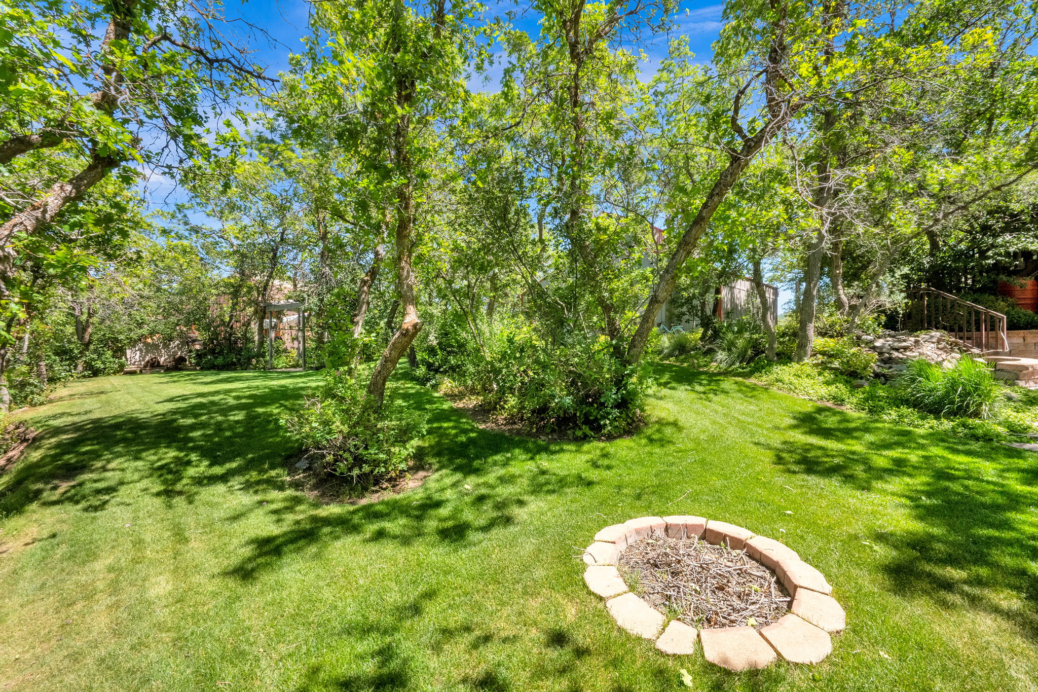 main property photo 83