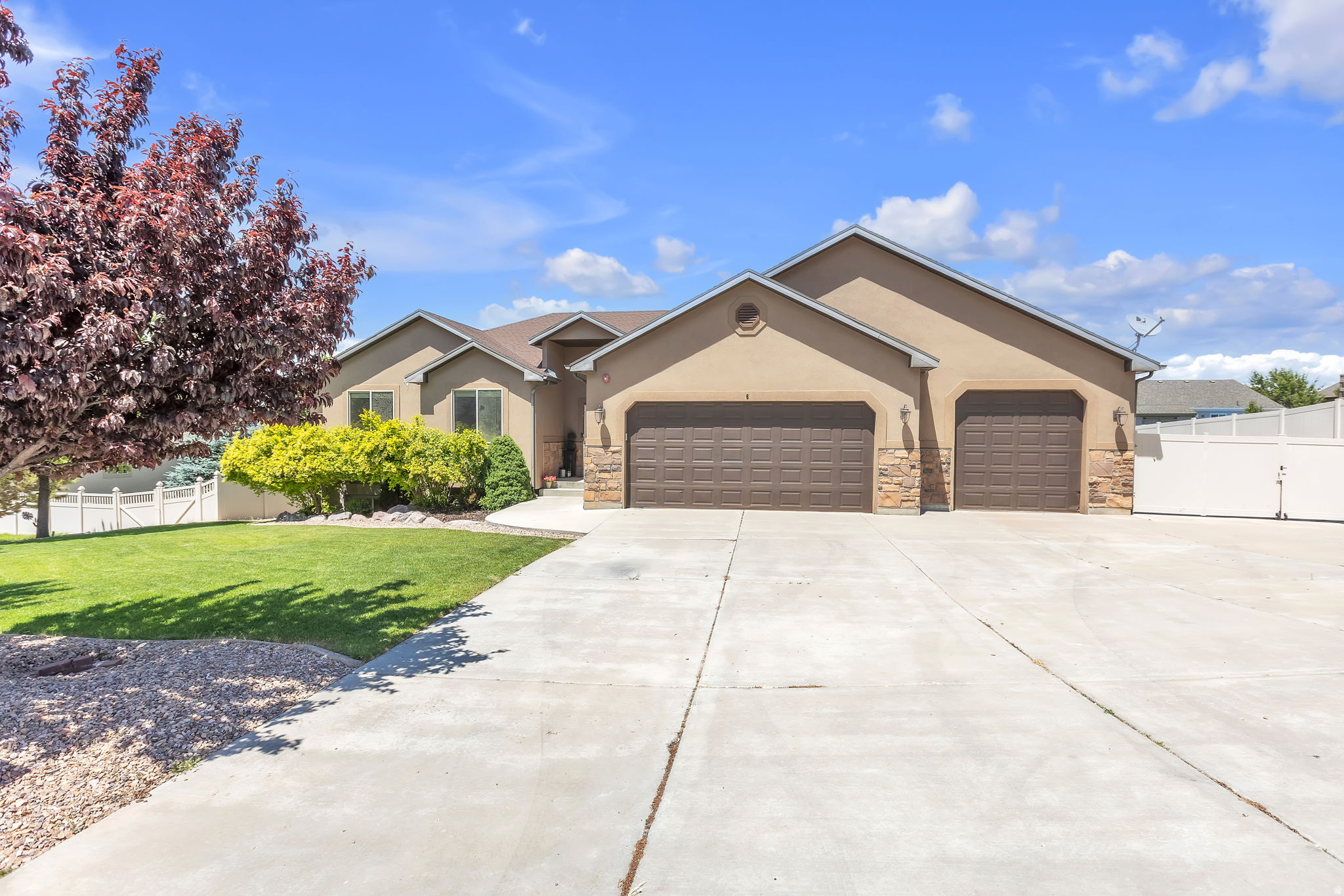 main property photo 57