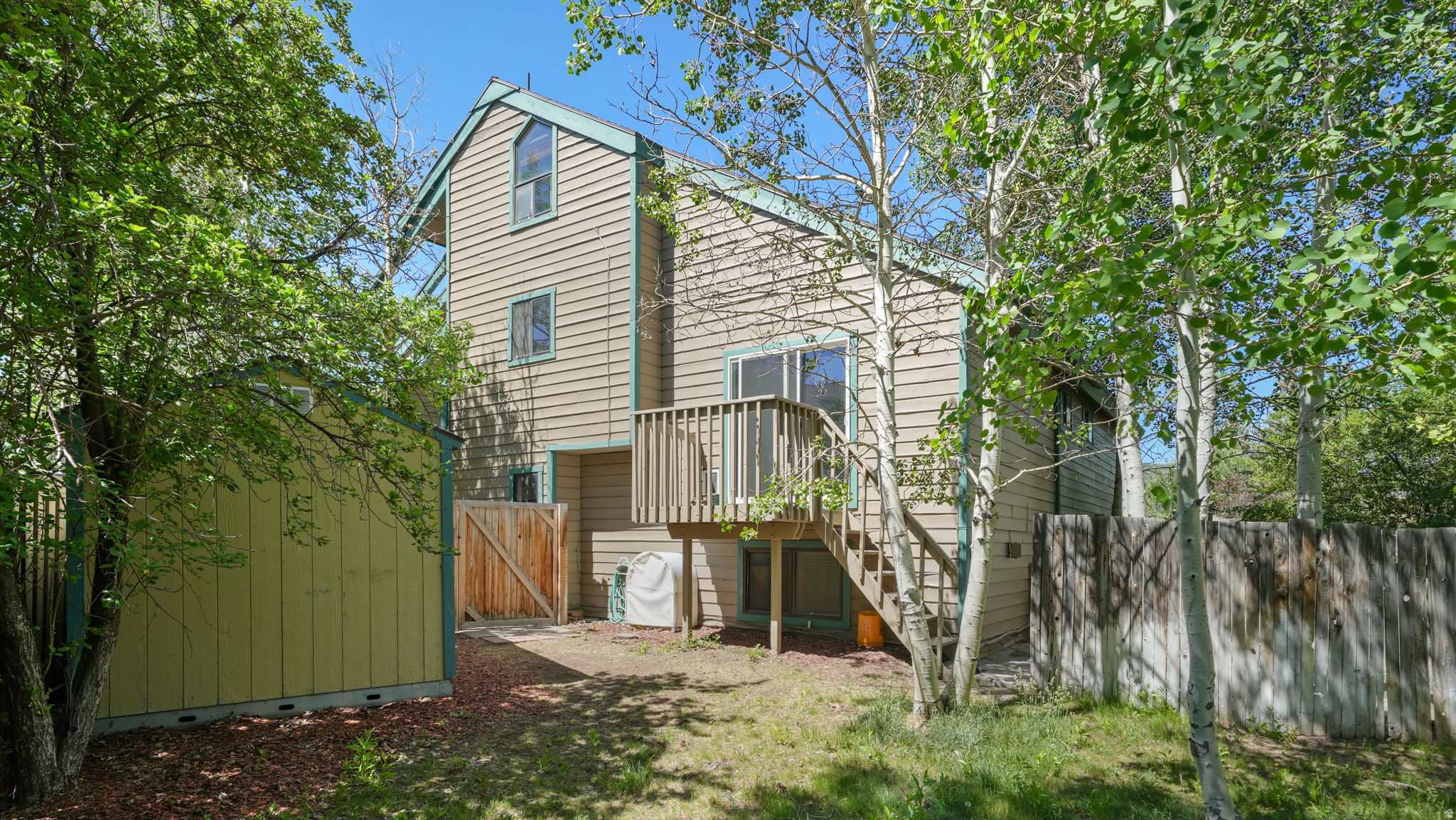 main property photo 26