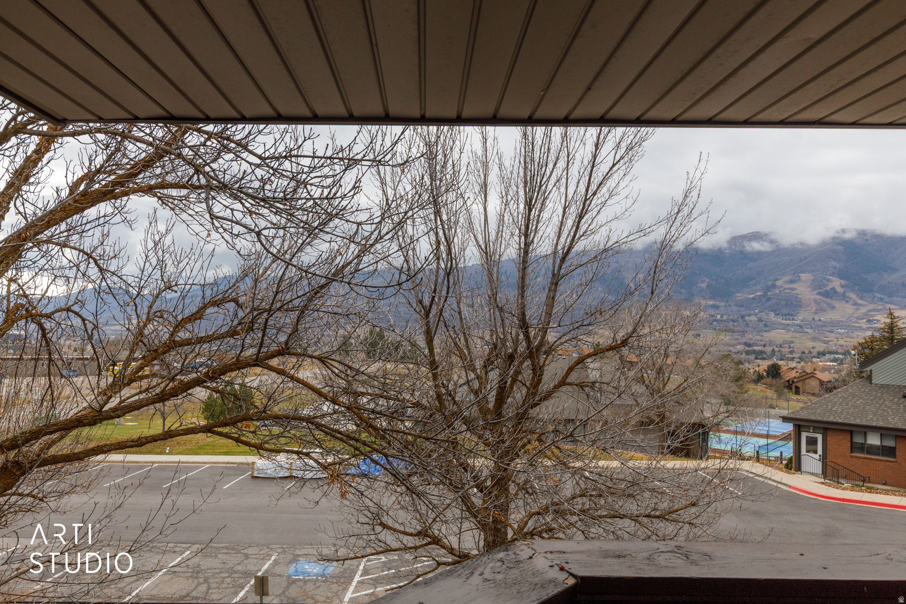 main property photo 13