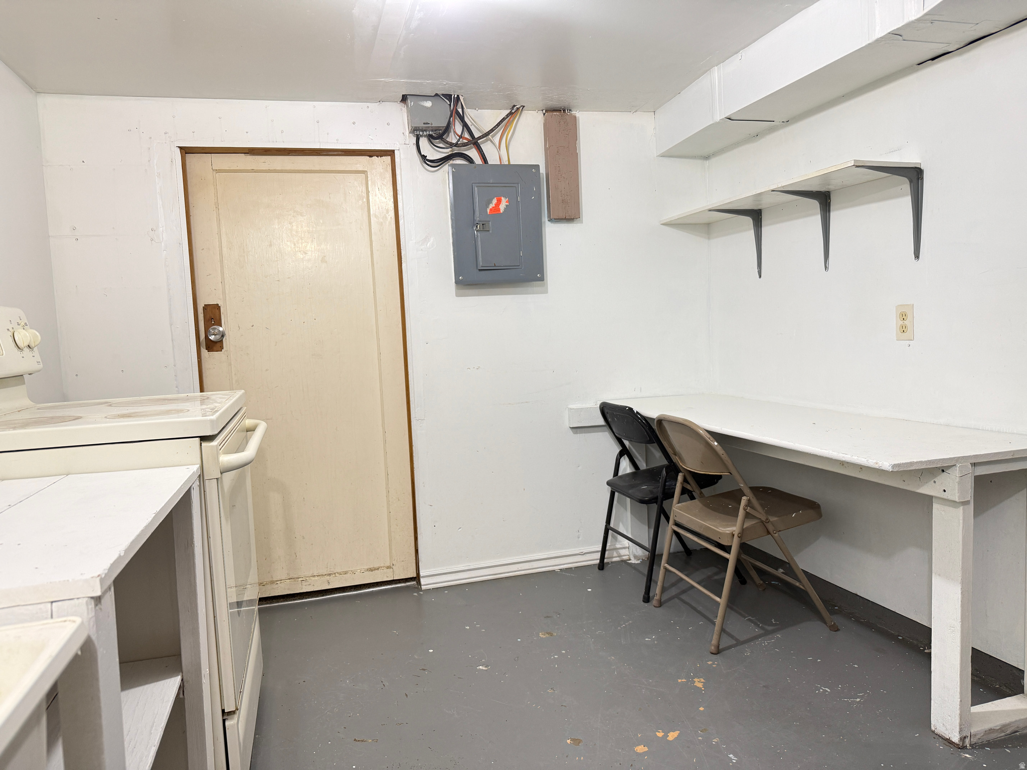 main property photo 51