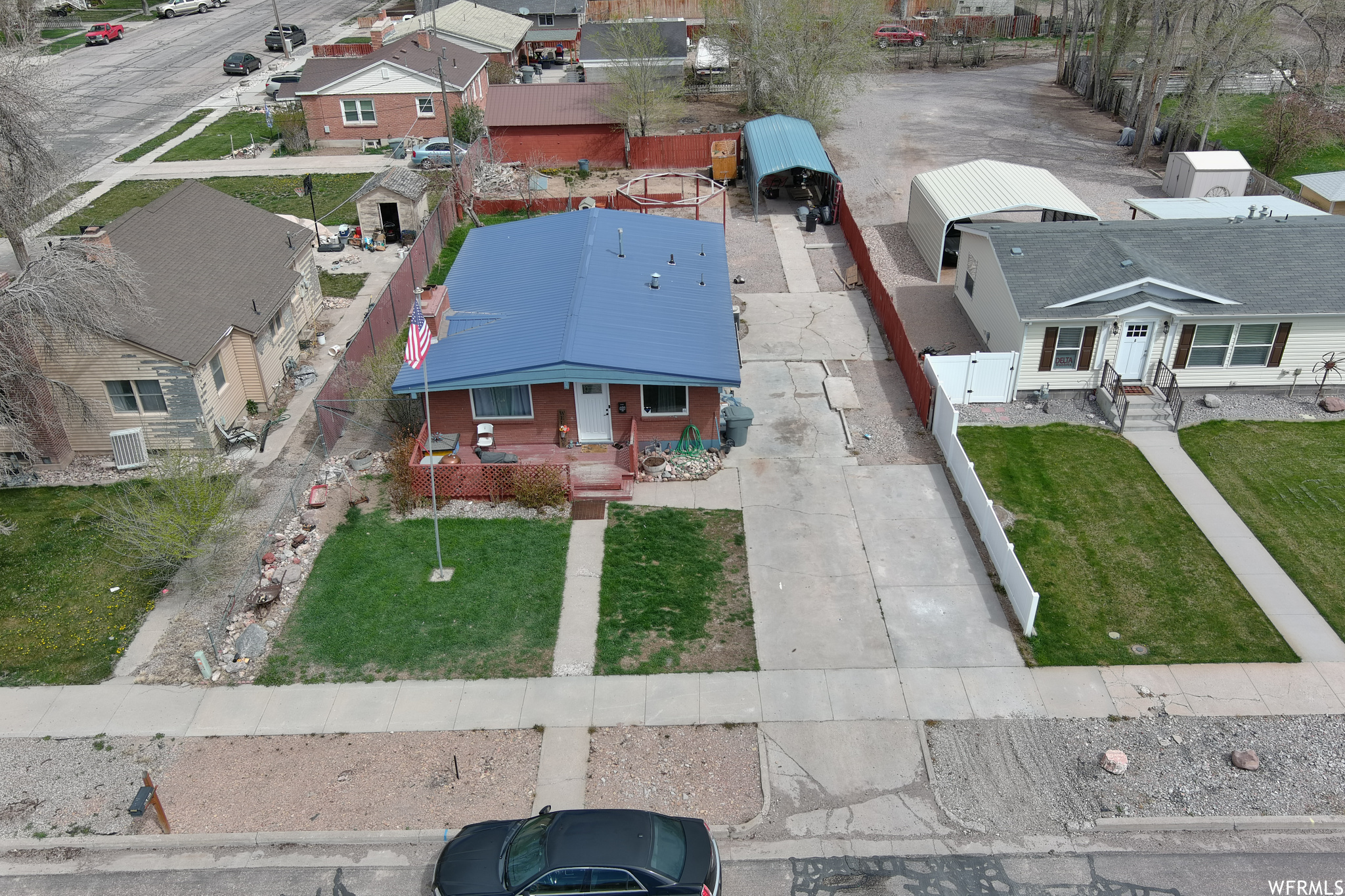 main property photo 9