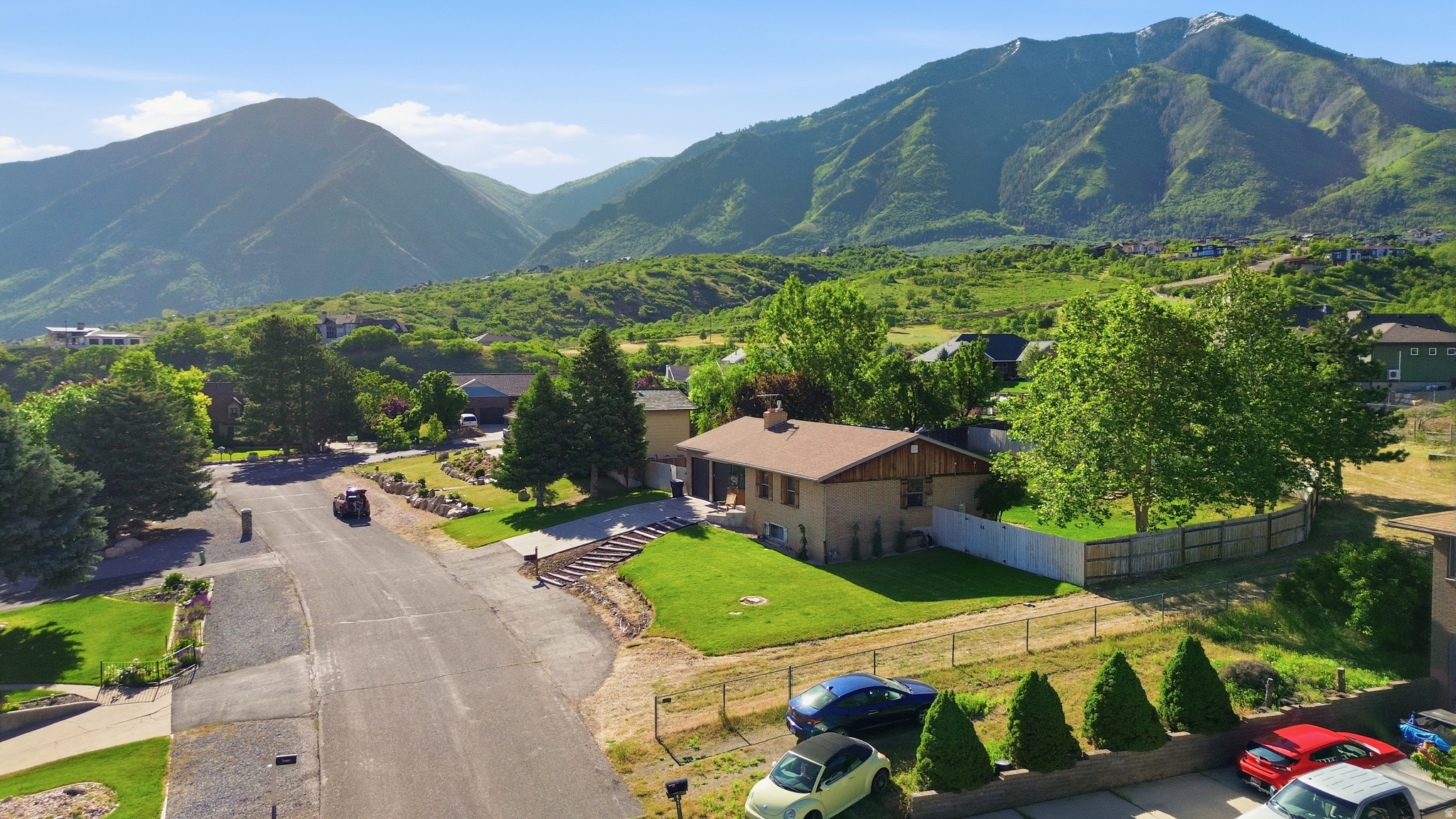 main property photo 6