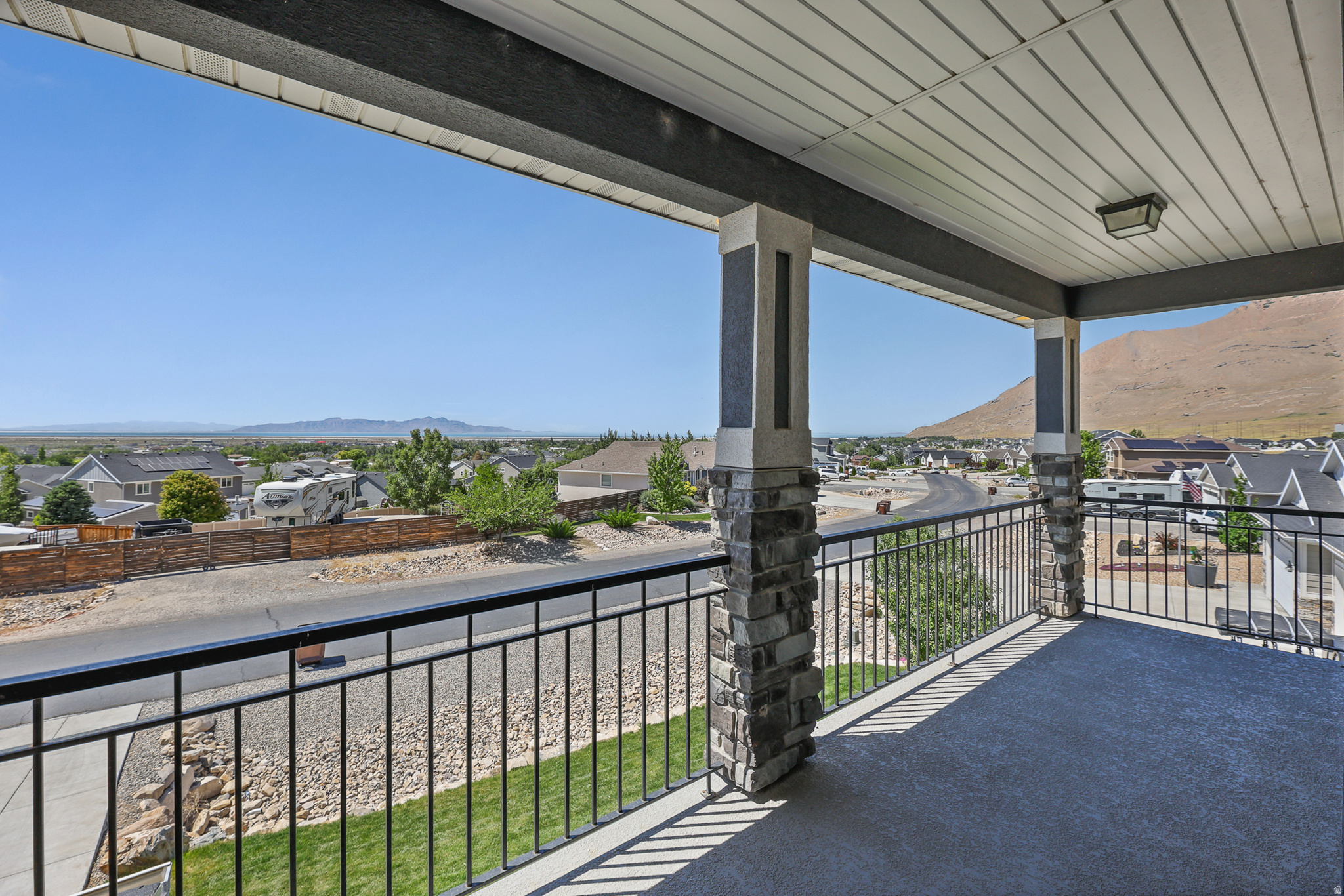 main property photo 24
