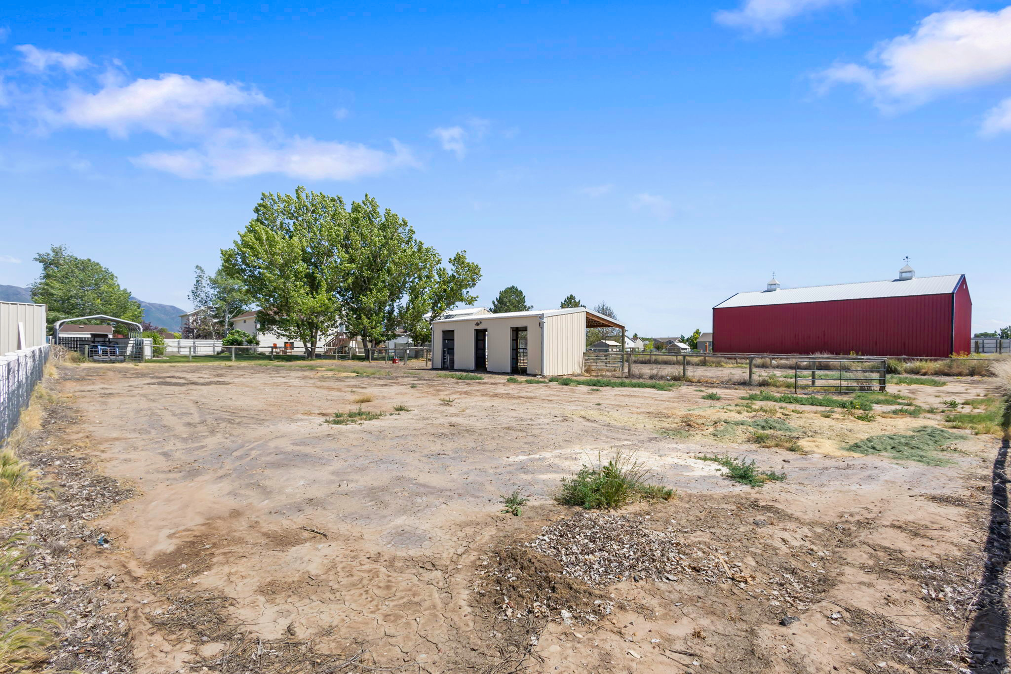 main property photo 39