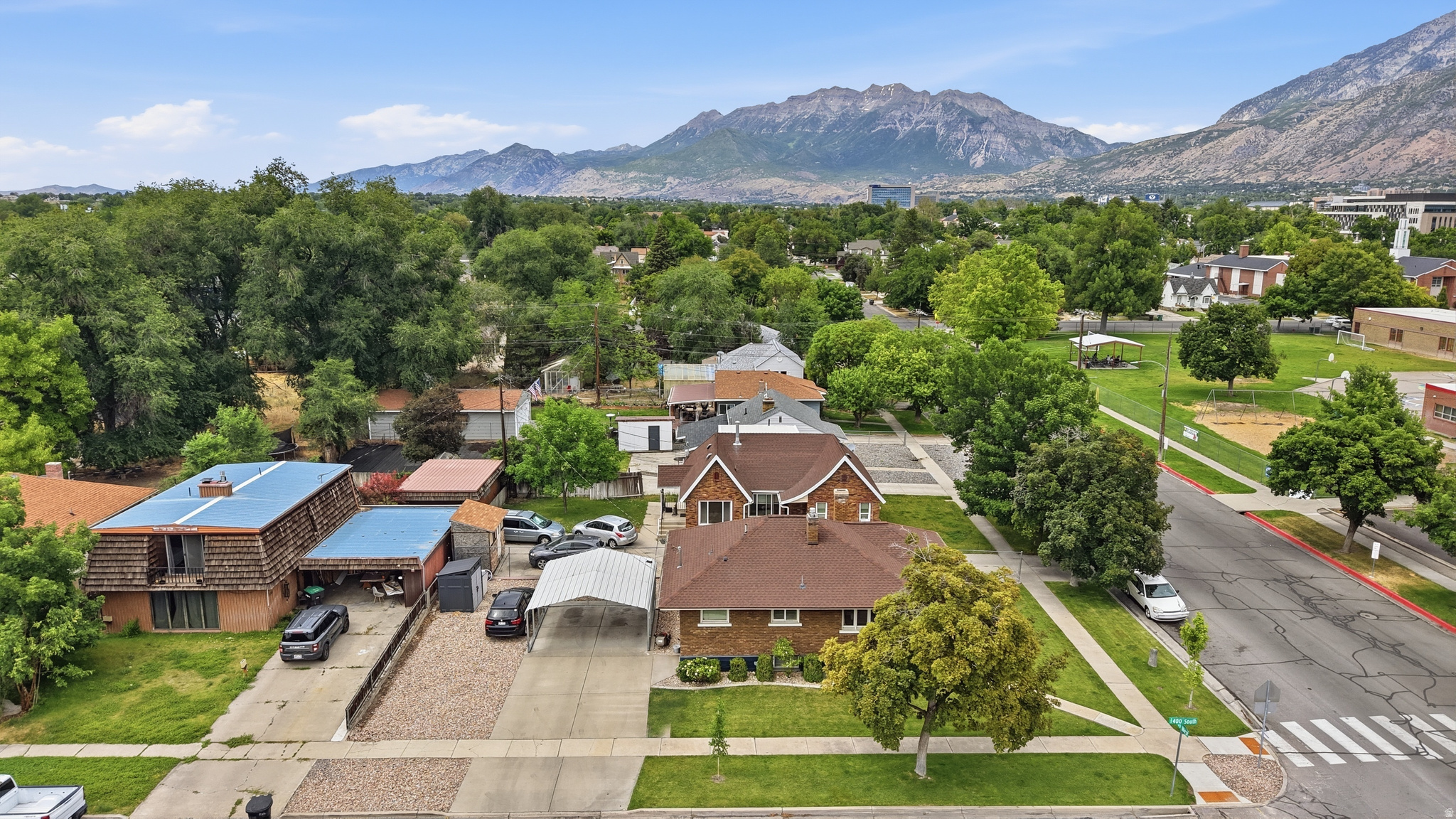 main property photo 24
