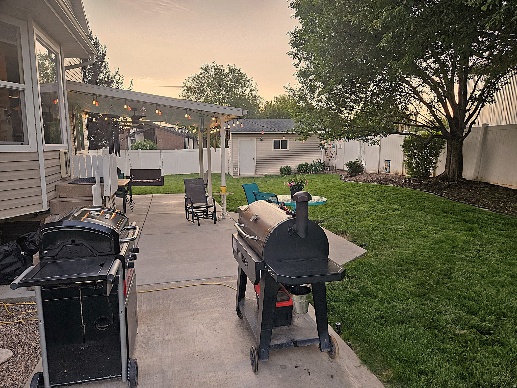 main property photo 29