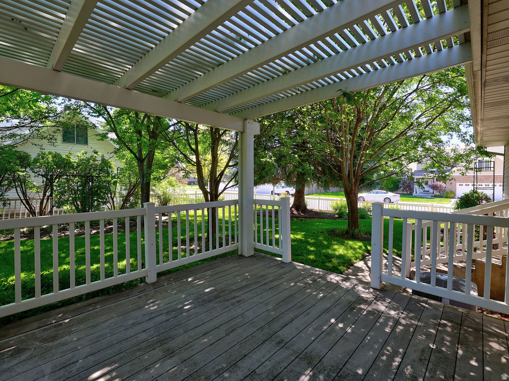 main property photo 14