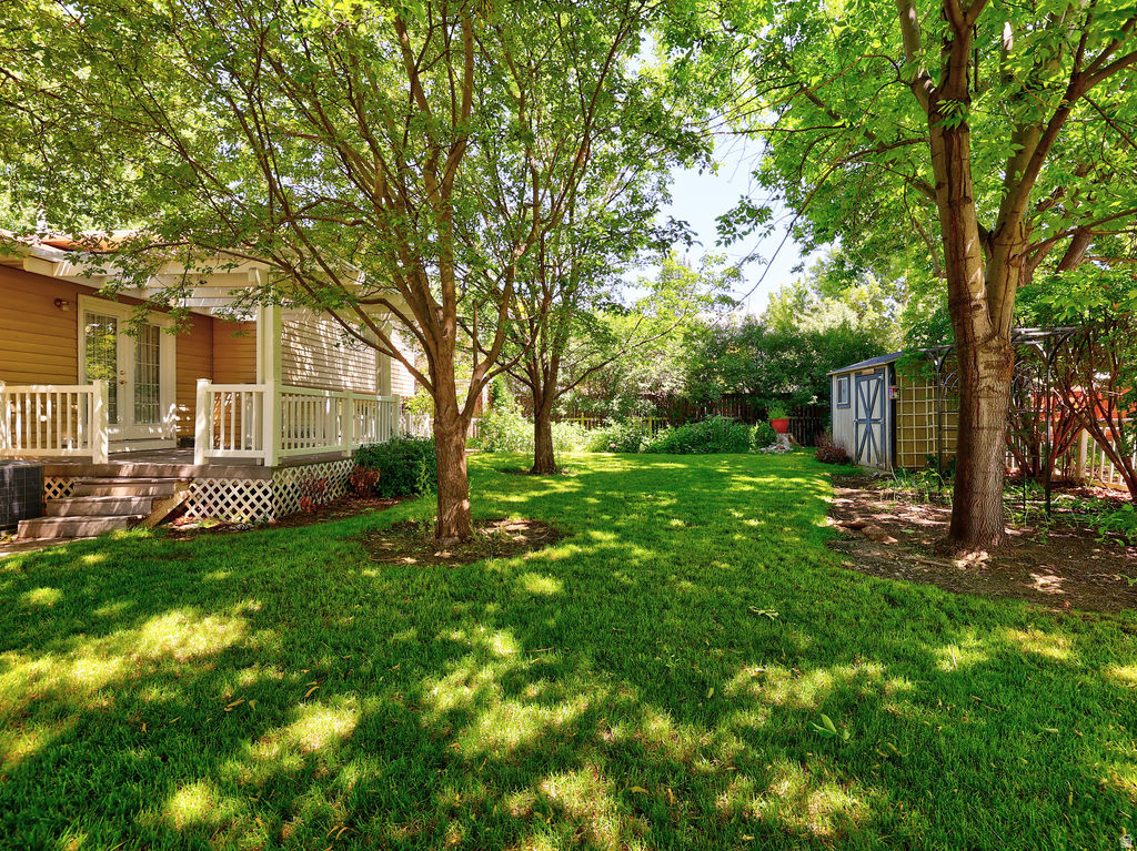 main property photo 17