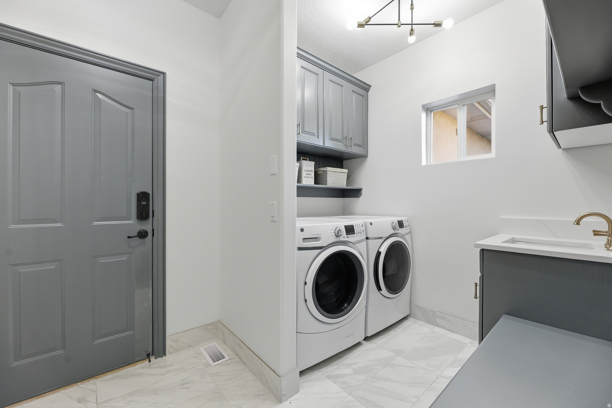 main property photo 59