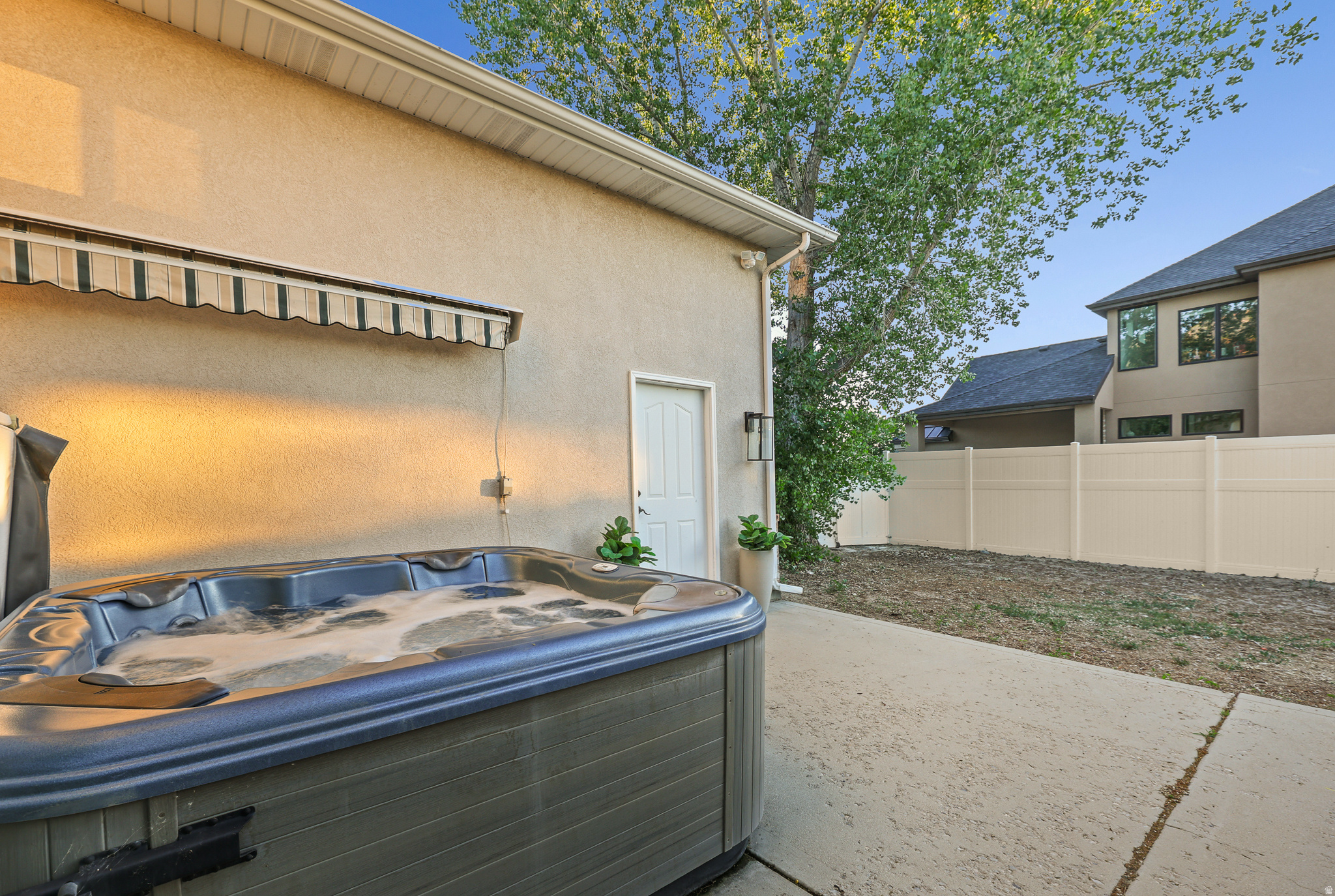 main property photo 88