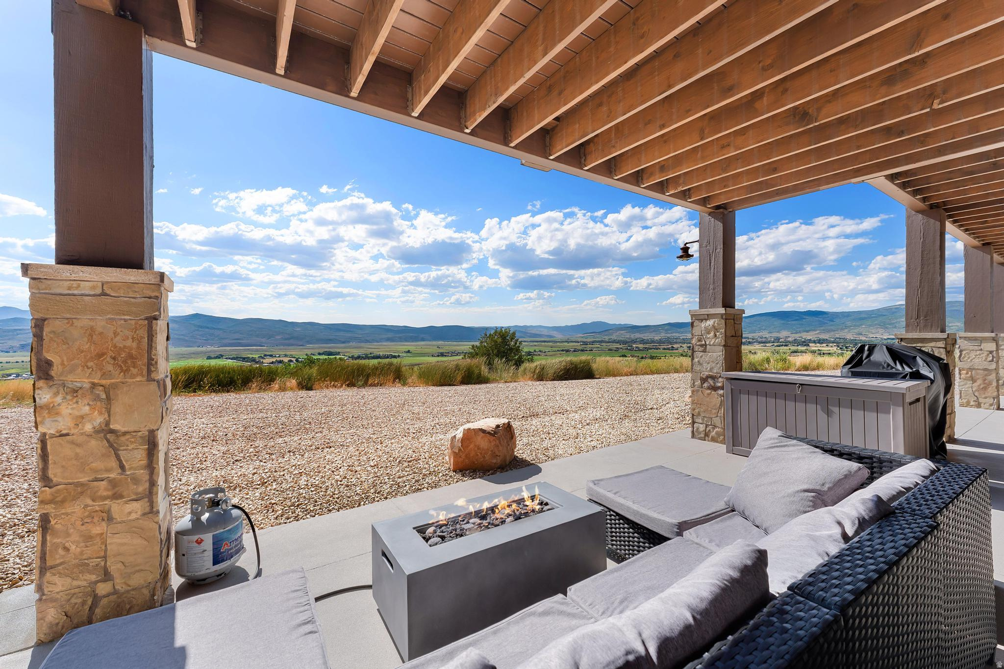 main property photo 44