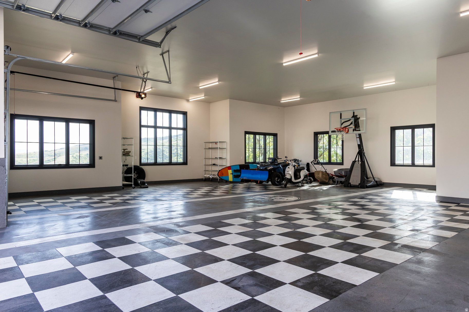 main property photo 80
