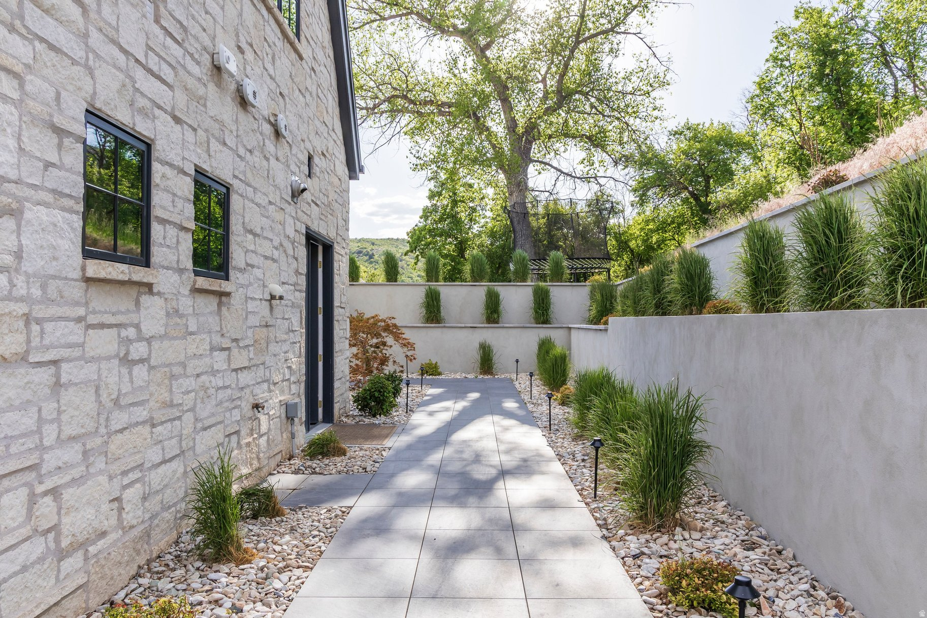 main property photo 95