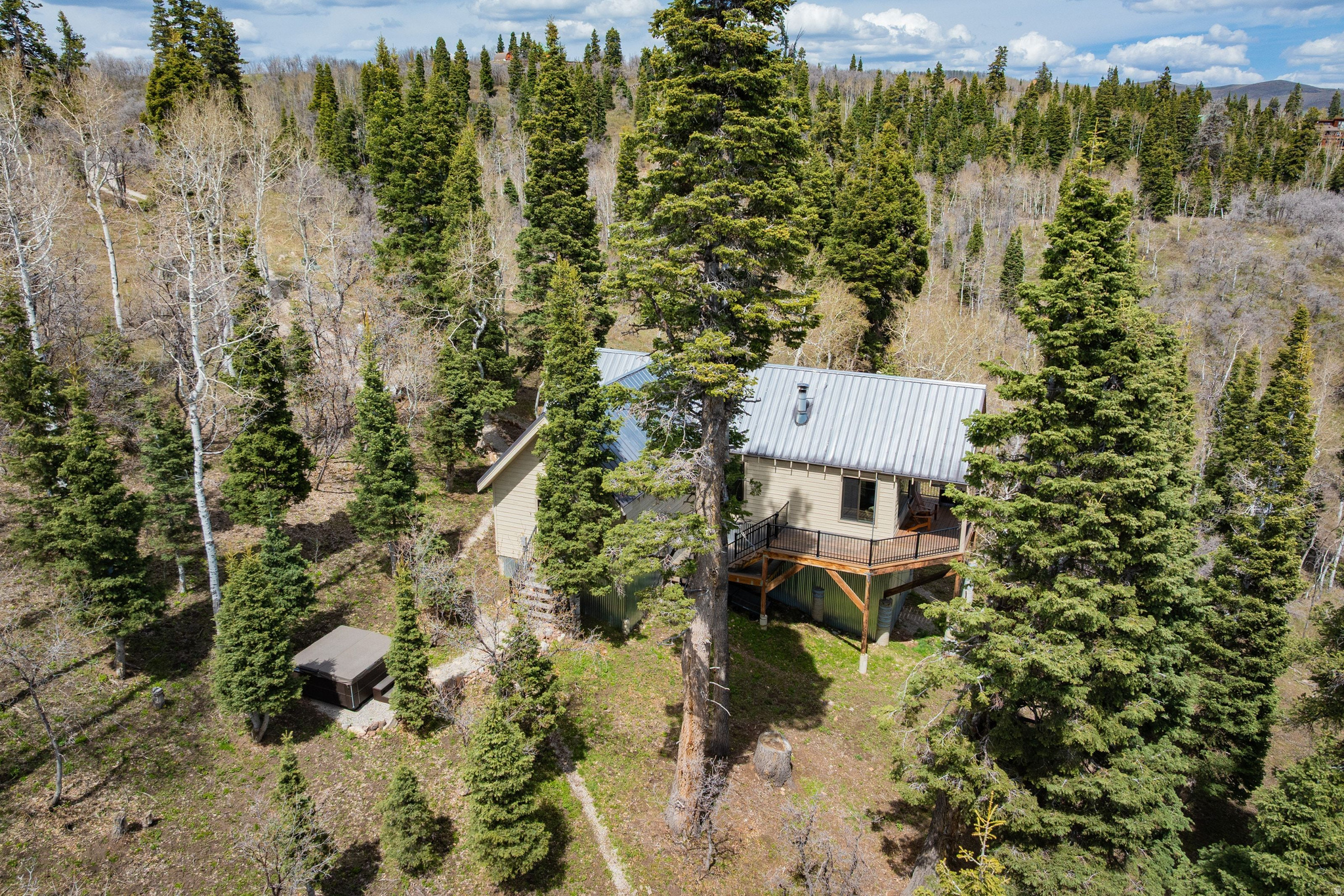 main property photo 33