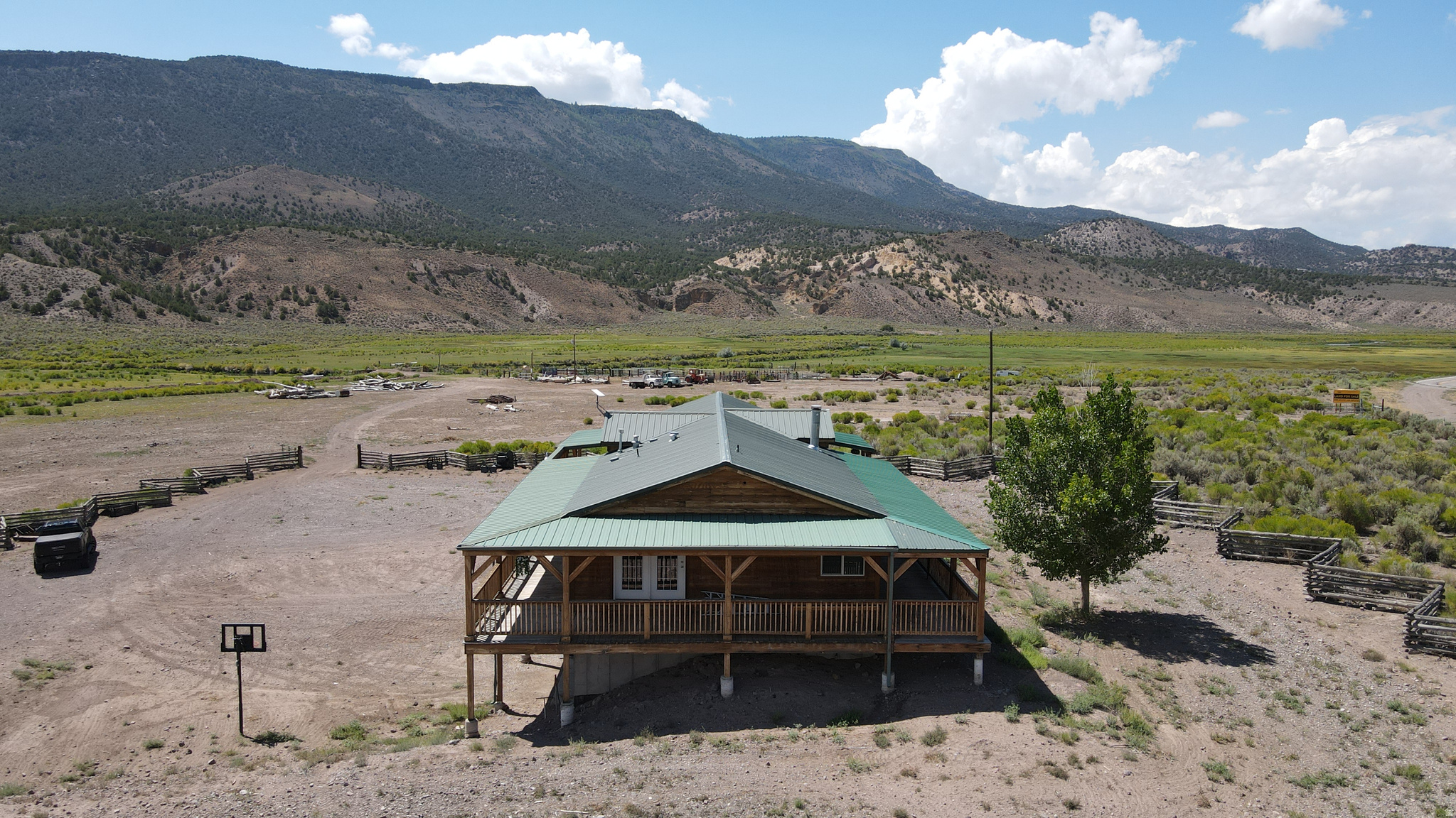 main property photo 5