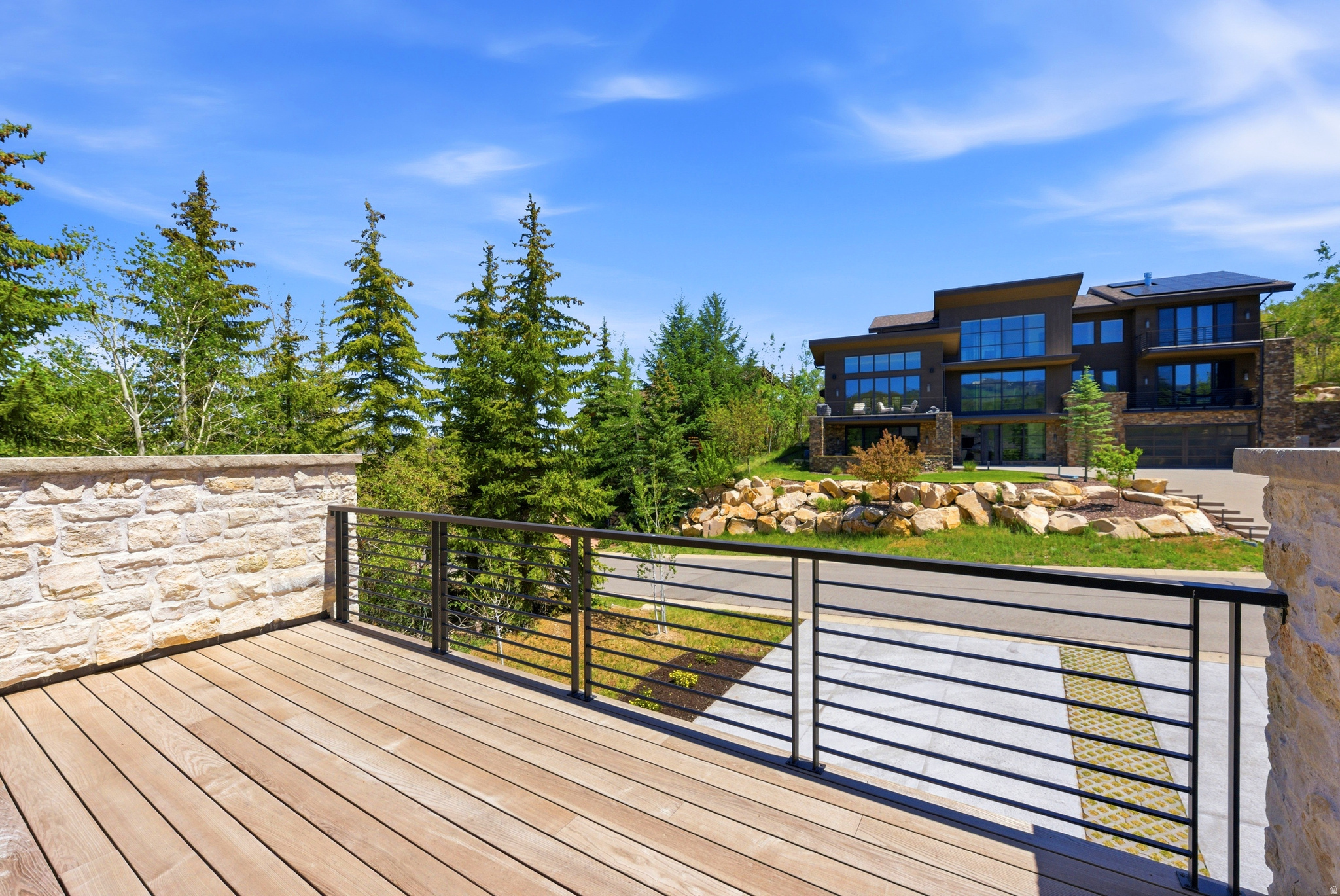 main property photo 47