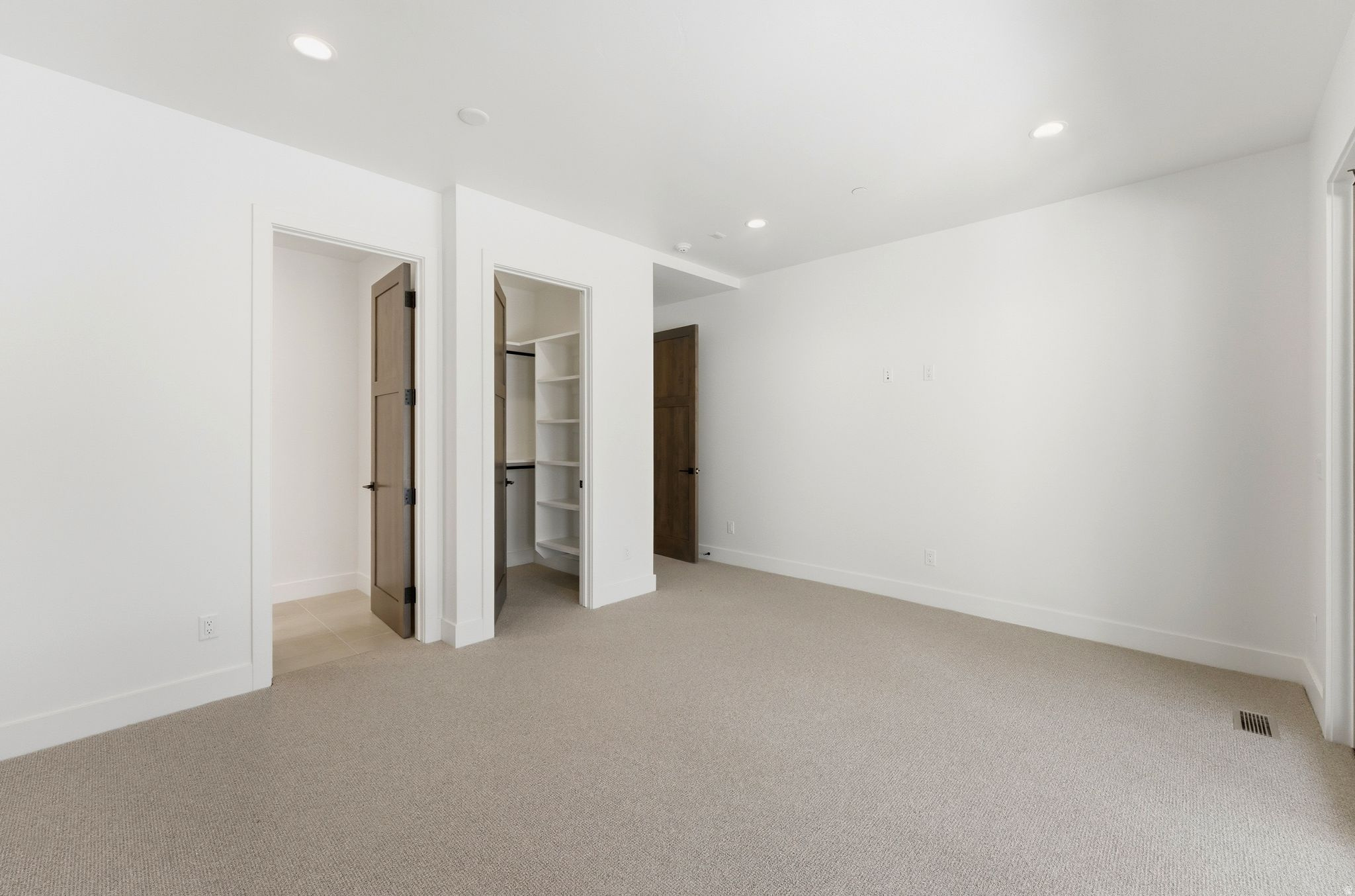 main property photo 63