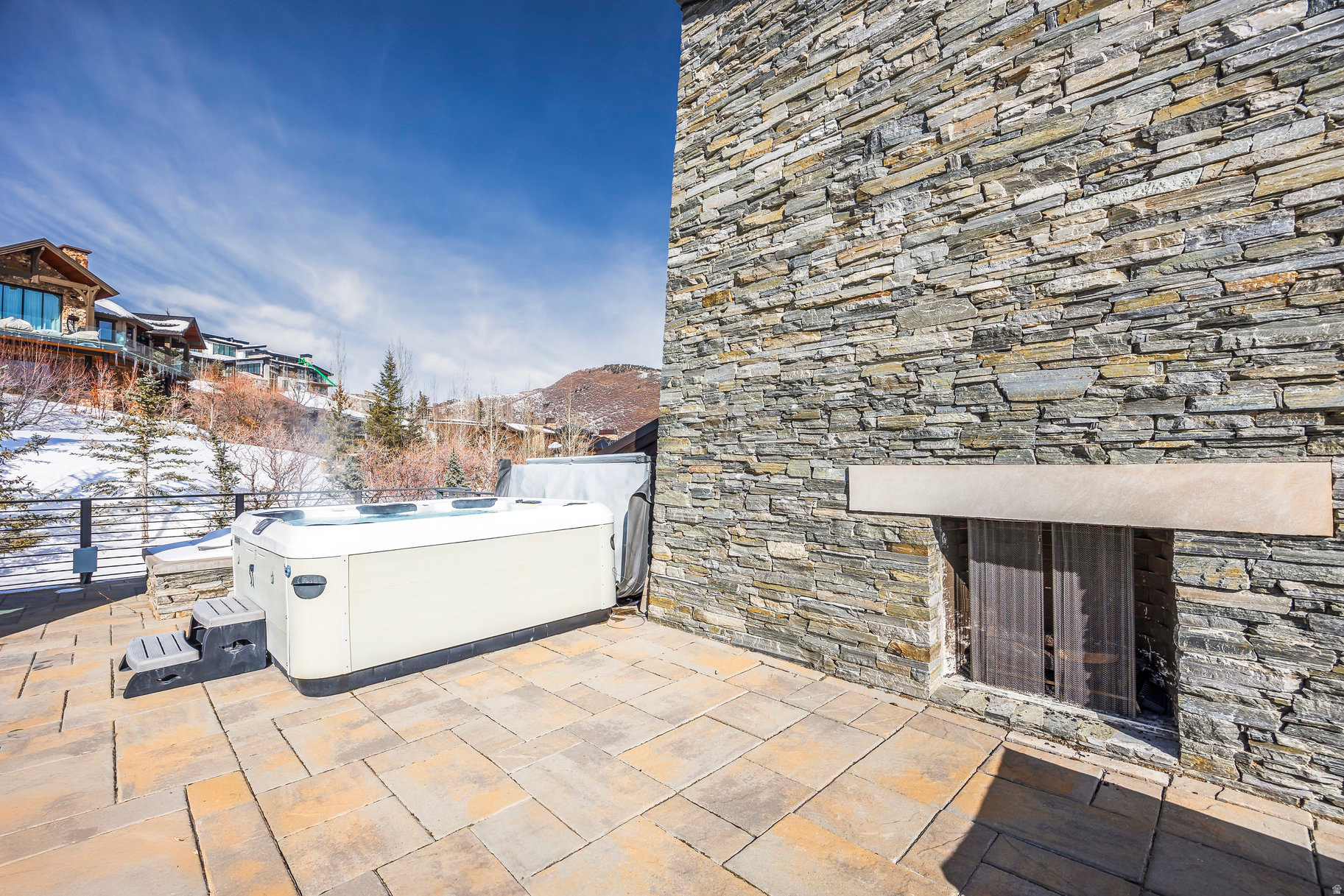 main property photo 113