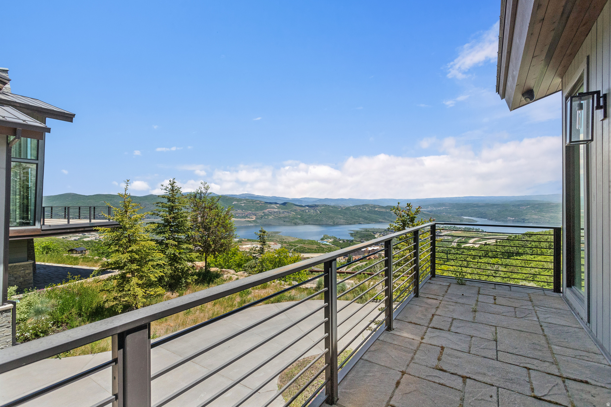 main property photo 167