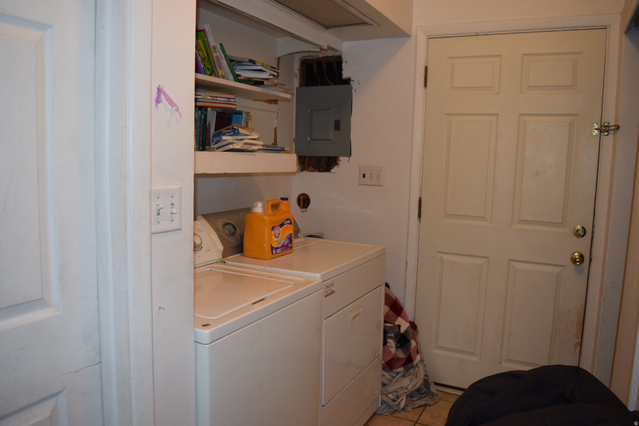 main property photo 11