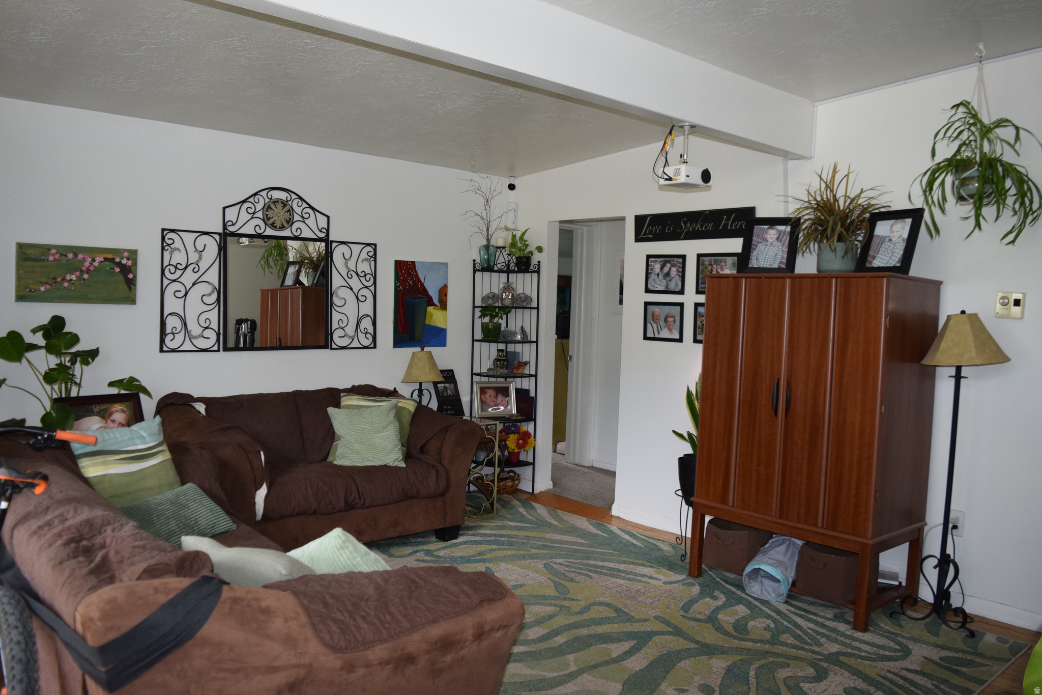main property photo 19