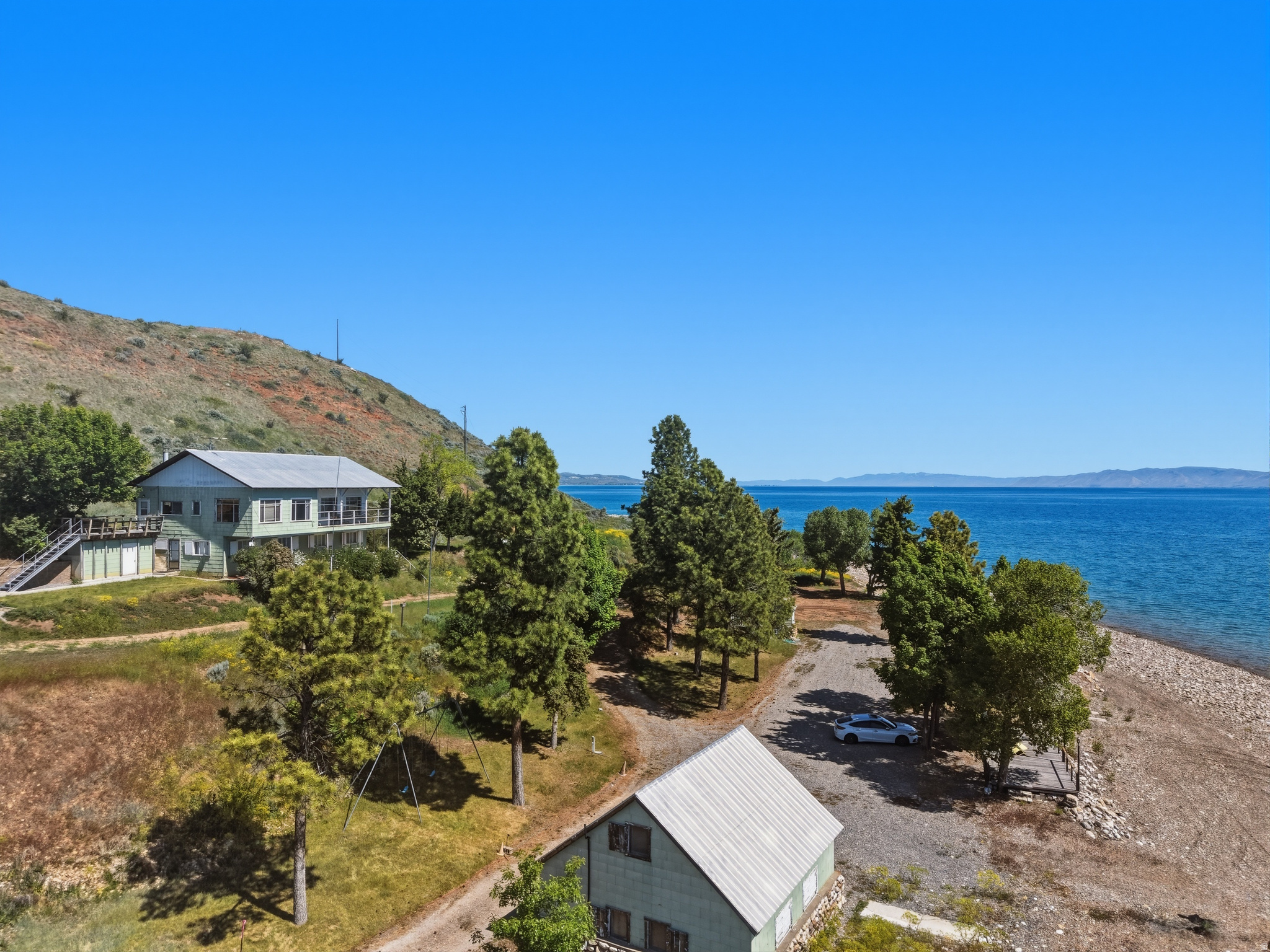 main property photo 20