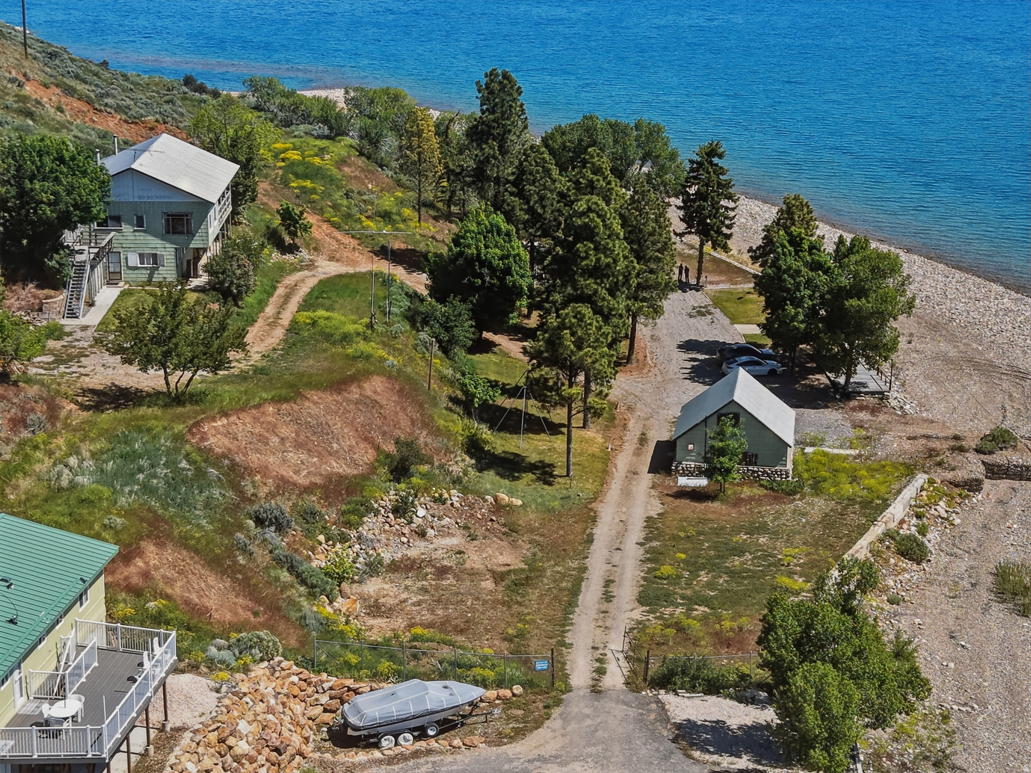 main property photo 27