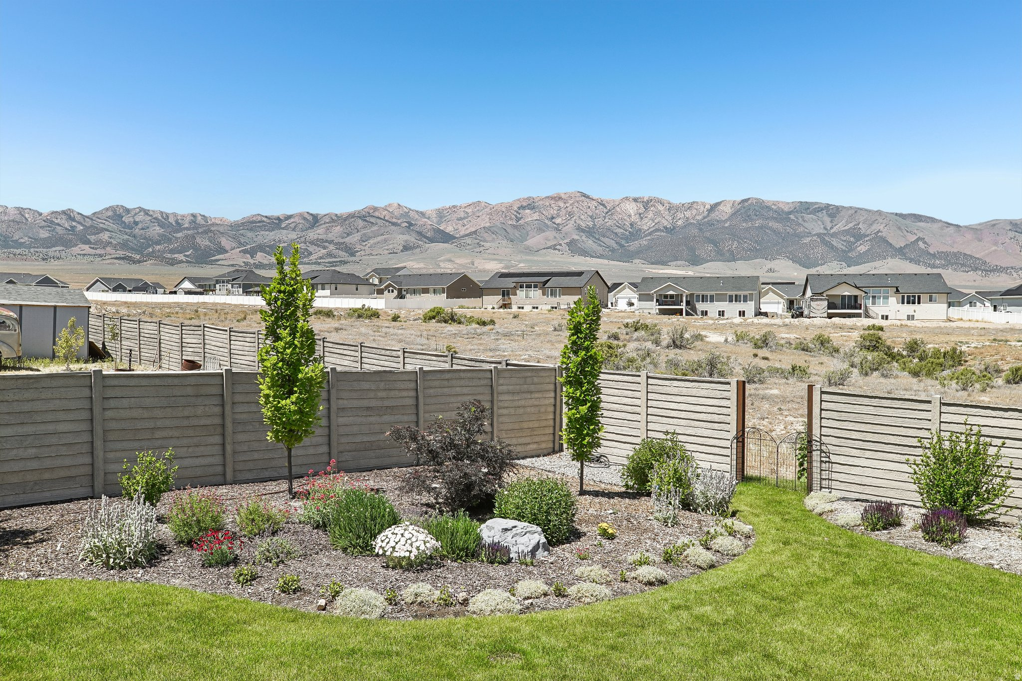 main property photo 48