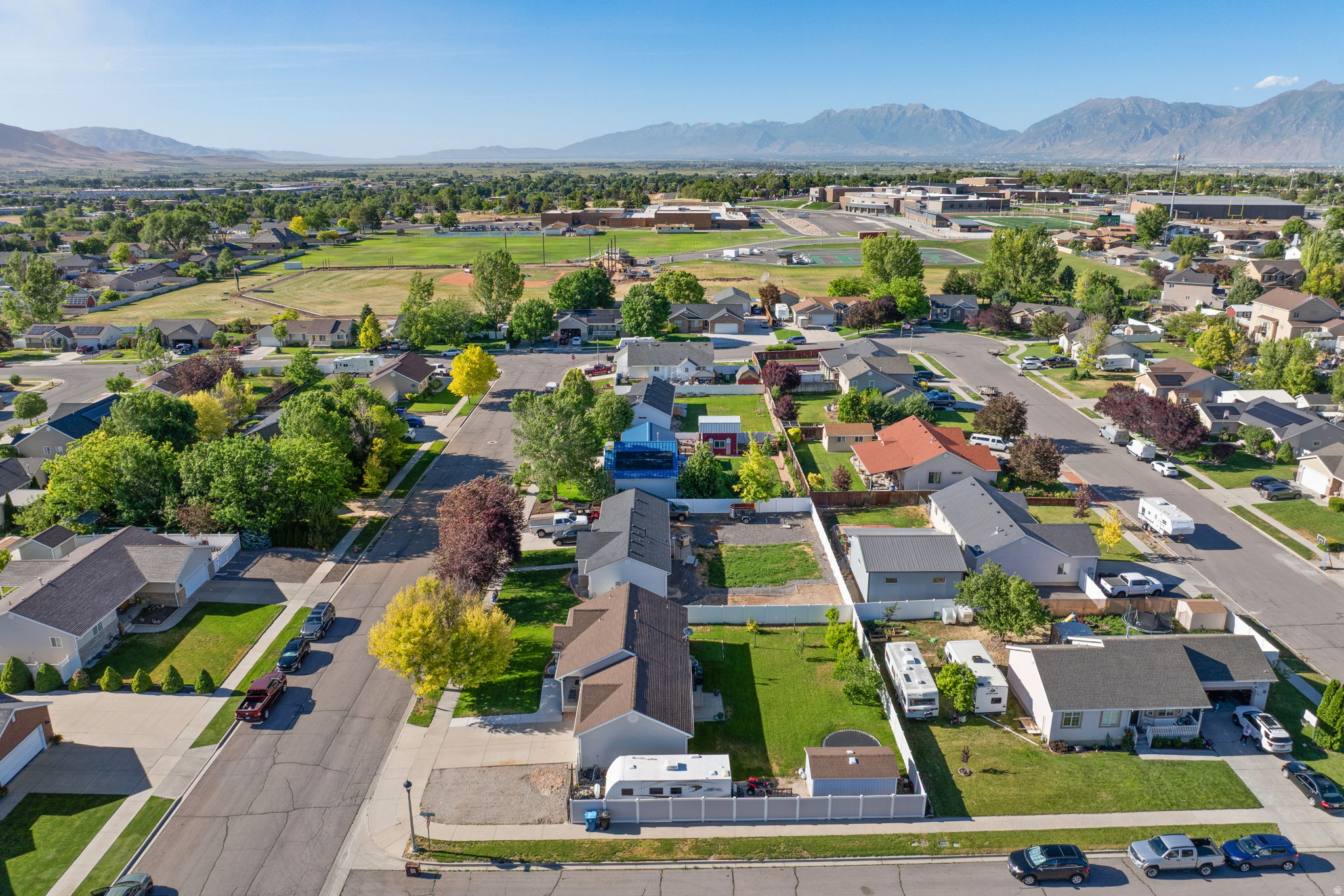 main property photo 29