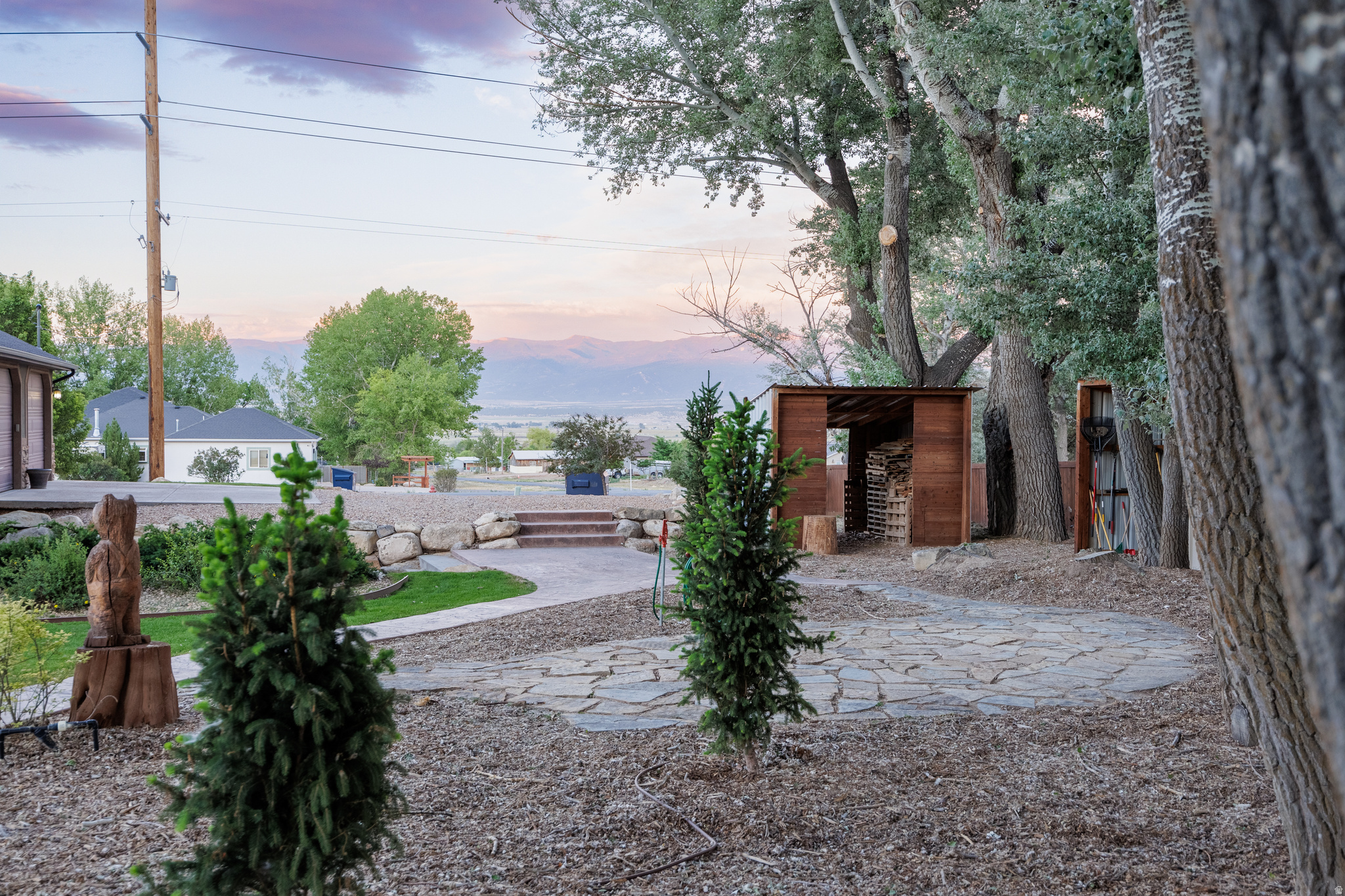 main property photo 11