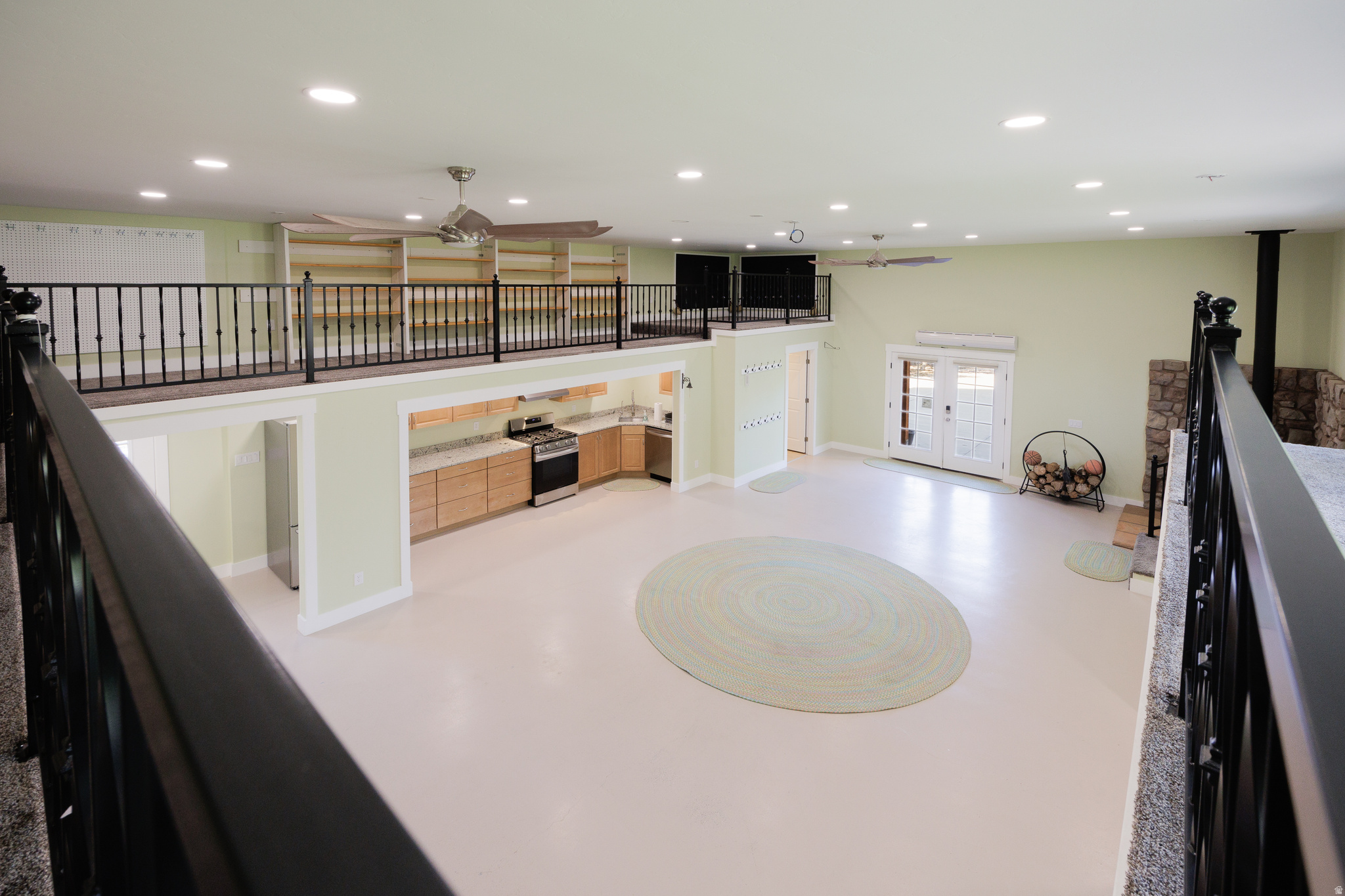 main property photo 54